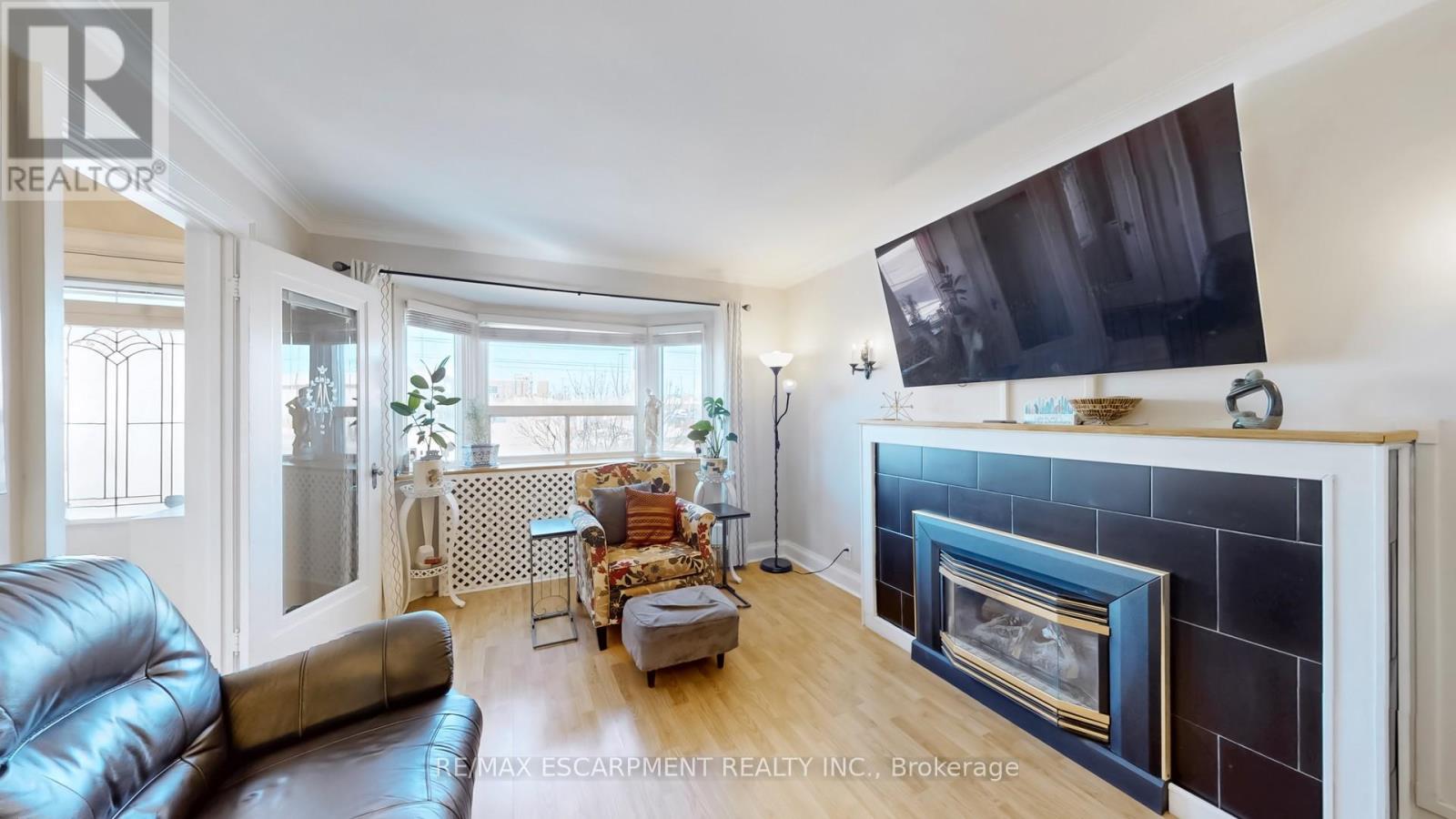 527 Victoria Park Avenue, Toronto (Oakridge), Ontario  M4C 5H2 - Photo 14 - E12059792