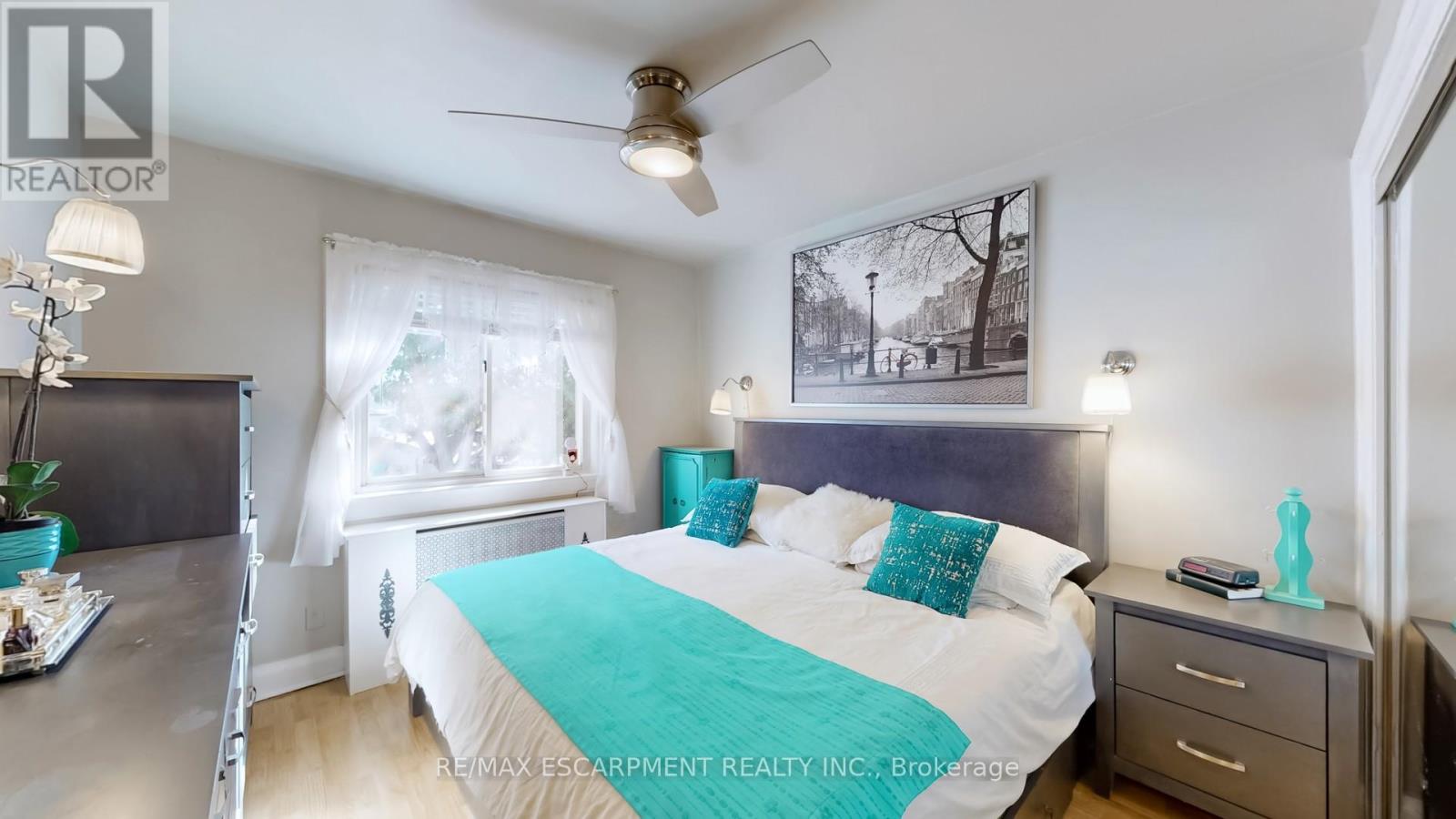 527 Victoria Park Avenue, Toronto (Oakridge), Ontario  M4C 5H2 - Photo 18 - E12059792