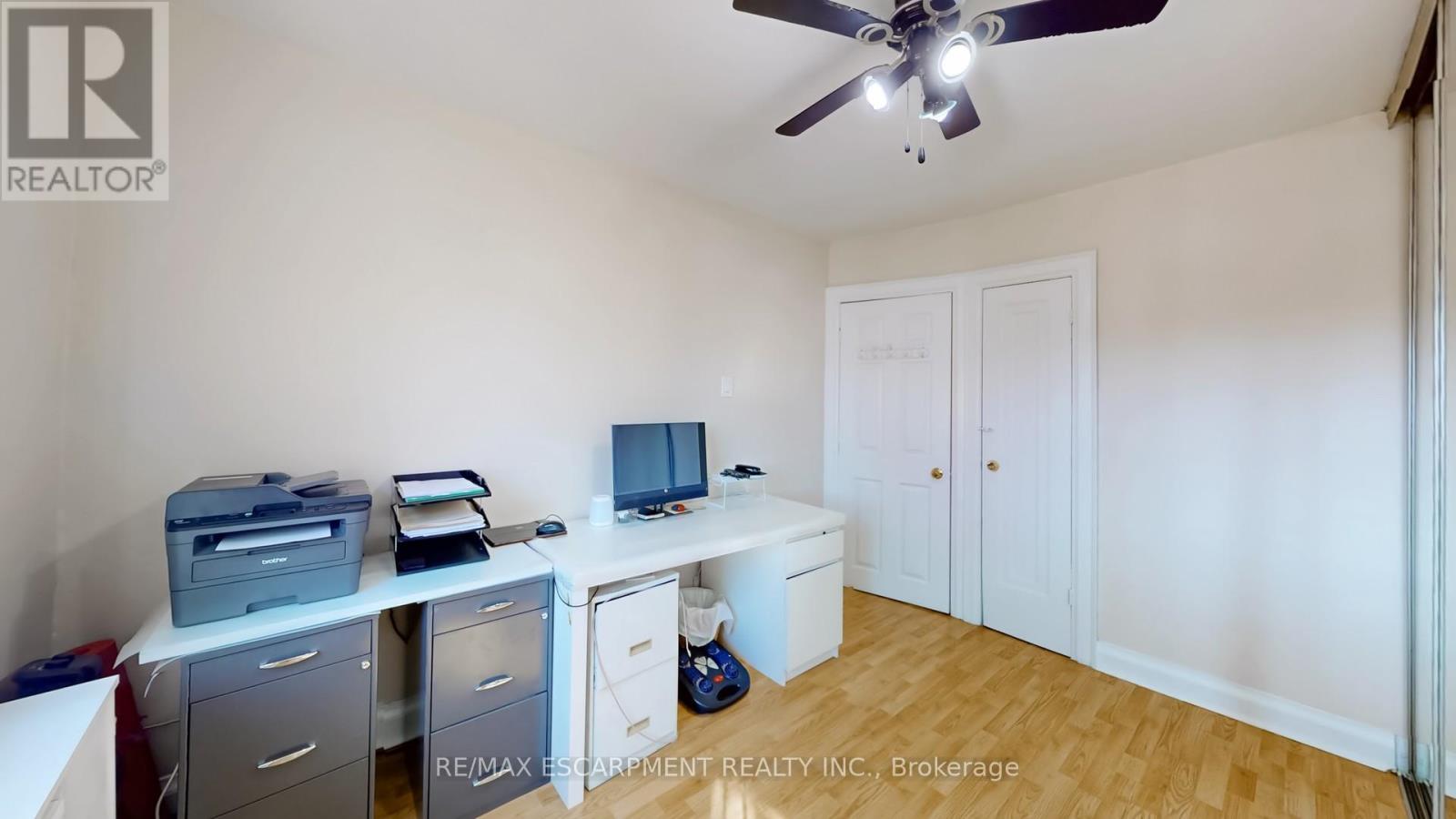 527 Victoria Park Avenue, Toronto (Oakridge), Ontario  M4C 5H2 - Photo 20 - E12059792