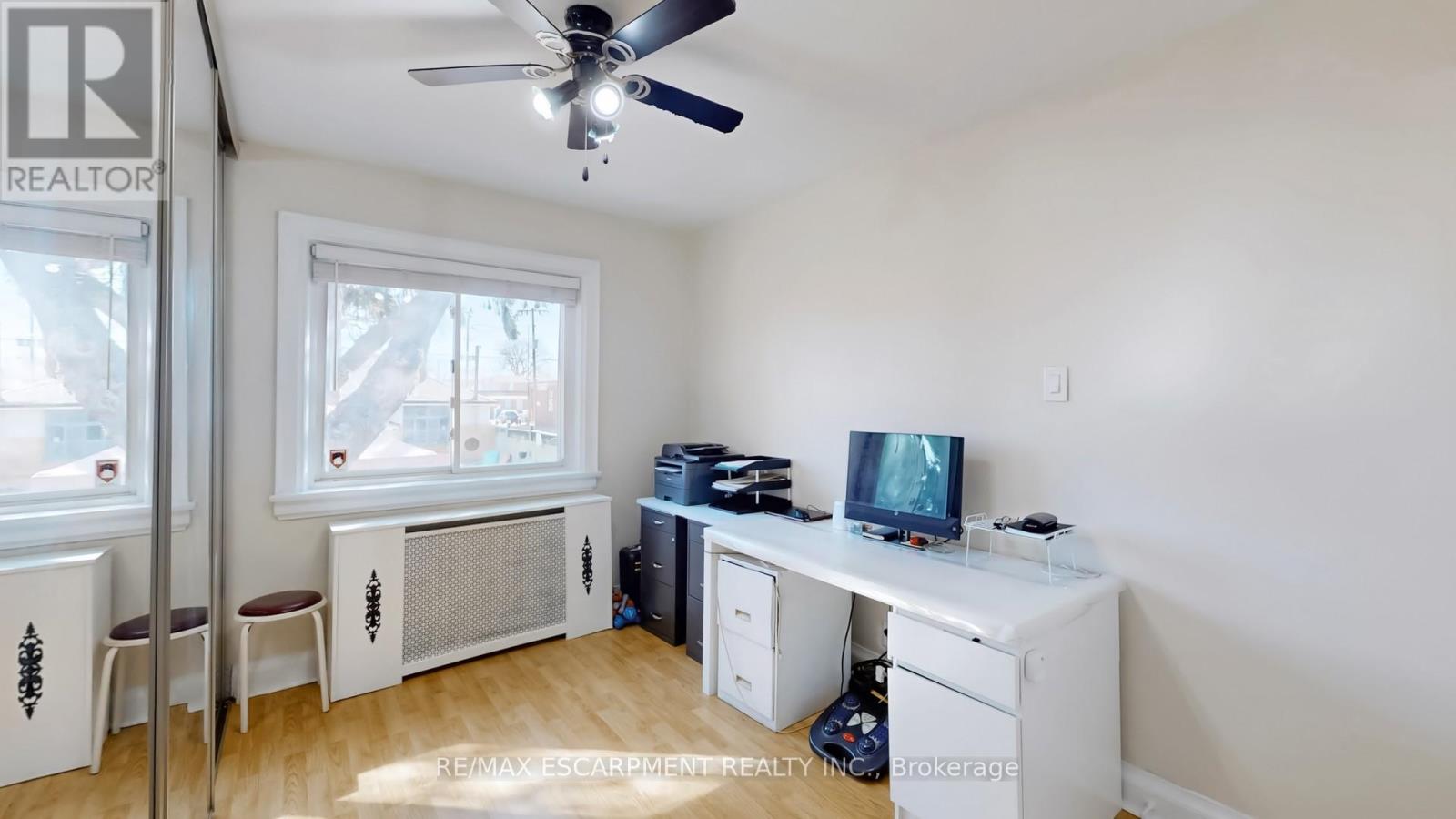 527 Victoria Park Avenue, Toronto (Oakridge), Ontario  M4C 5H2 - Photo 21 - E12059792