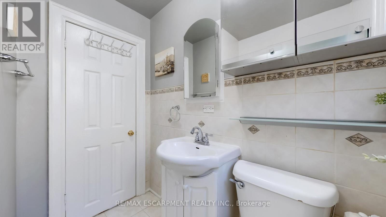 527 Victoria Park Avenue, Toronto (Oakridge), Ontario  M4C 5H2 - Photo 23 - E12059792