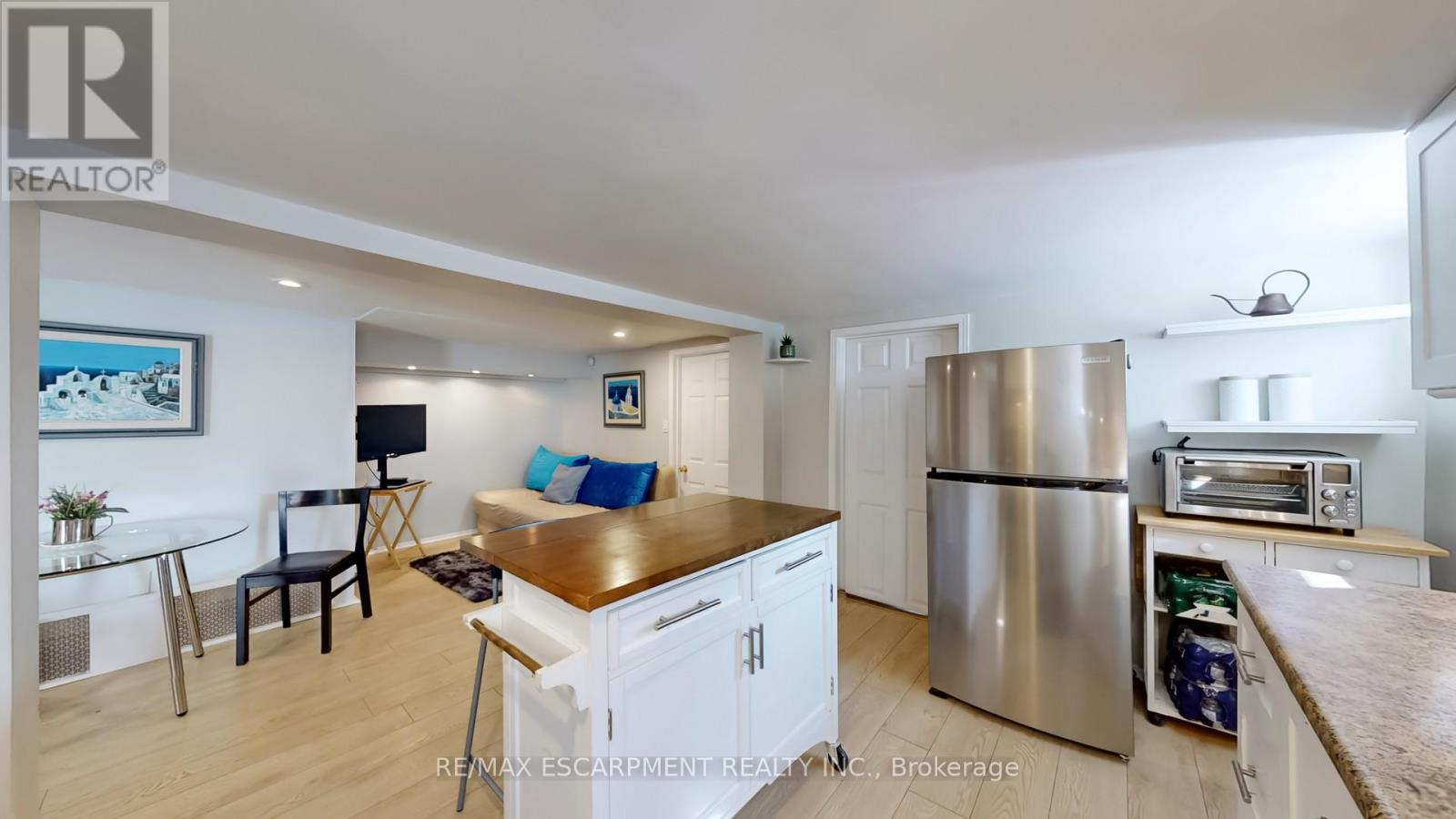 527 Victoria Park Avenue, Toronto (Oakridge), Ontario  M4C 5H2 - Photo 32 - E12059792