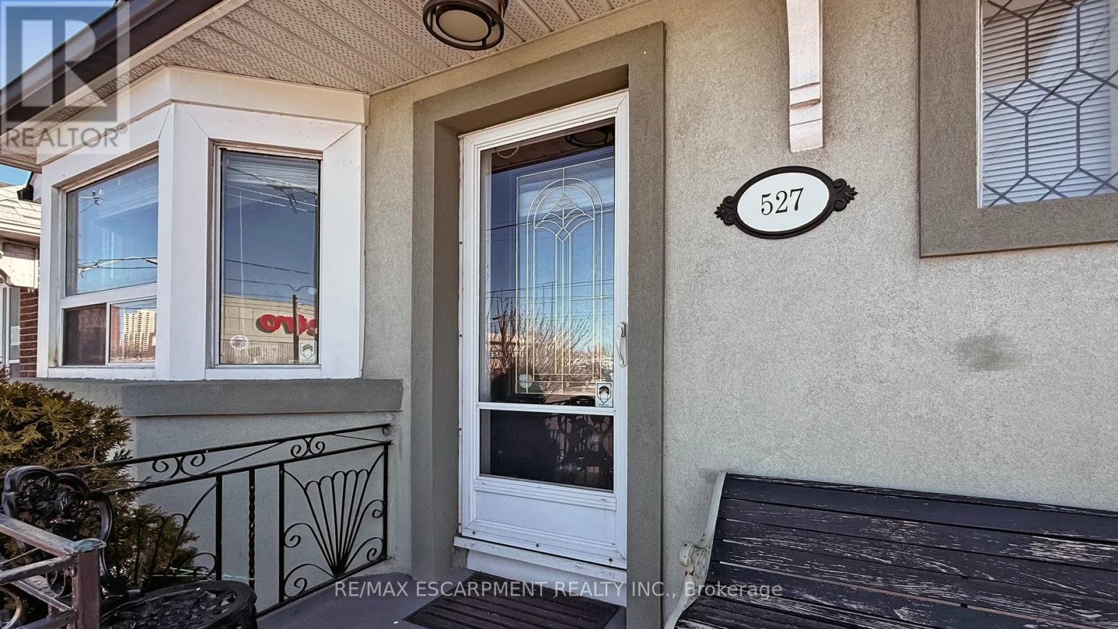 527 Victoria Park Avenue, Toronto (Oakridge), Ontario  M4C 5H2 - Photo 7 - E12059792