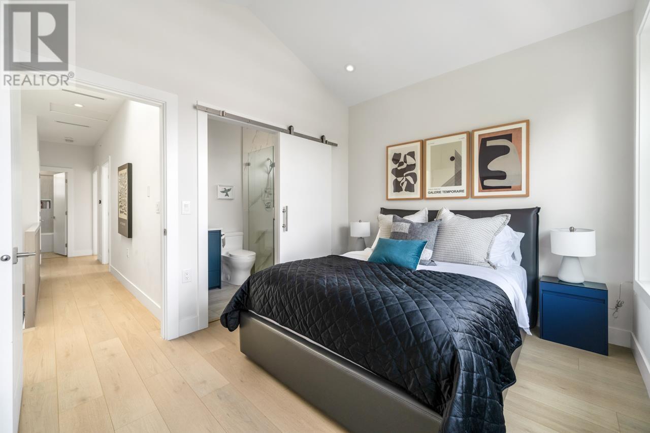 2889 E 19th Avenue, Vancouver, British Columbia  V5M 2S6 - Photo 18 - R2985173