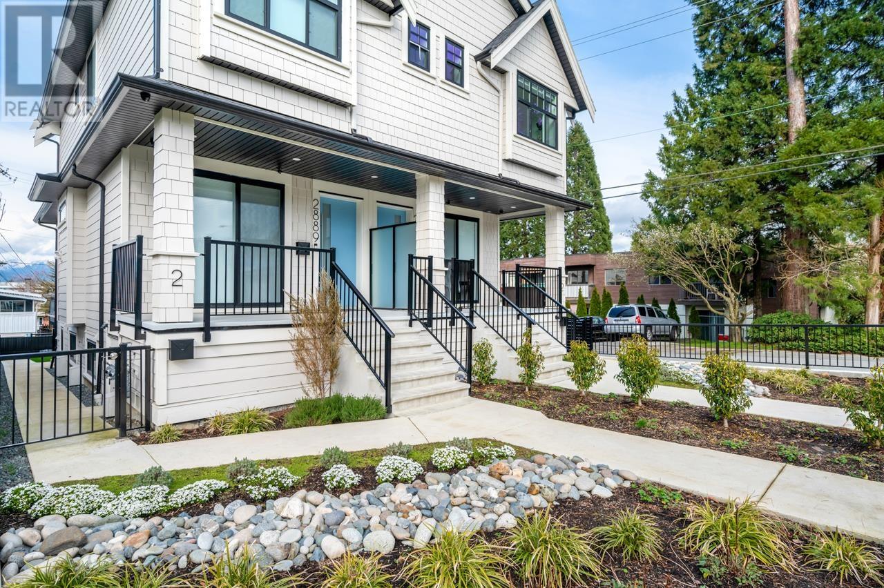 2889 E 19th Avenue, Vancouver, British Columbia  V5M 2S6 - Photo 3 - R2985173