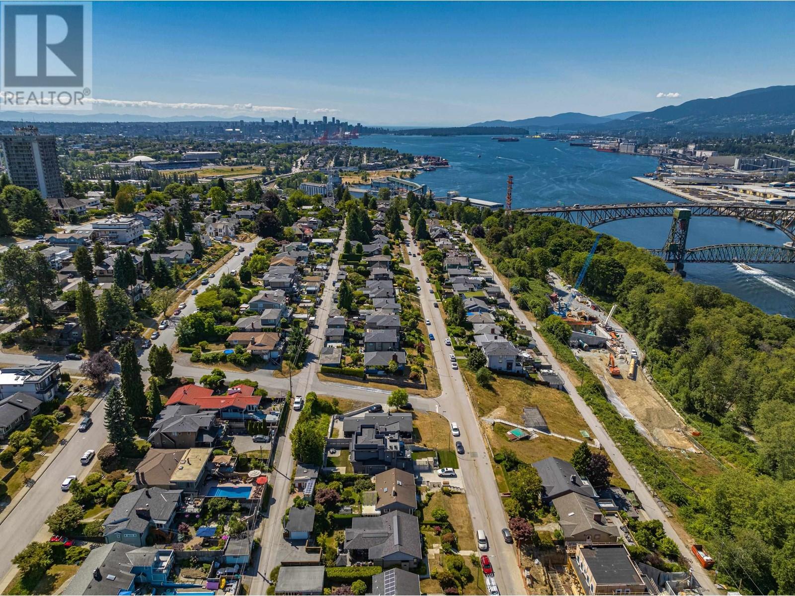 3970 Edinburgh Street, Burnaby, British Columbia  V5C 1R7 - Photo 4 - R2984770