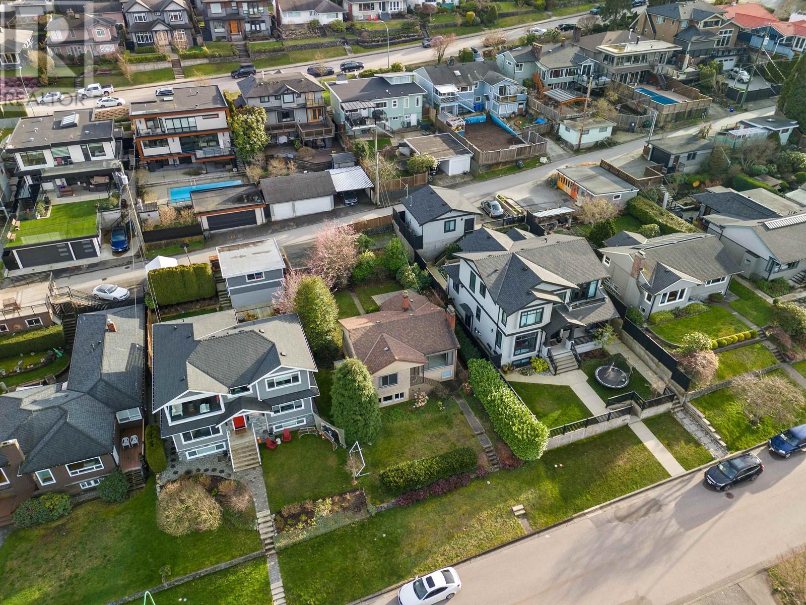 3970 Edinburgh Street, Burnaby, British Columbia  V5C 1R7 - Photo 8 - R2984770
