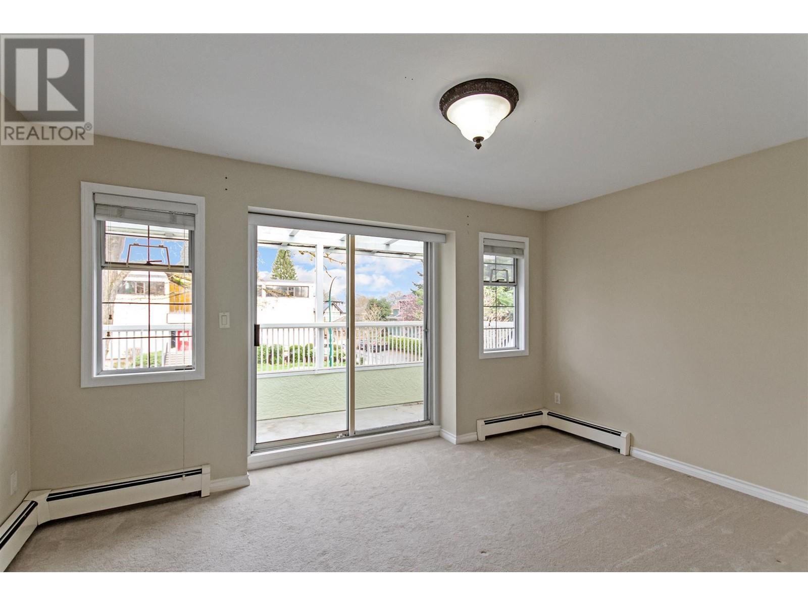 4586 W 8th Avenue, Vancouver, British Columbia  V6R 2A5 - Photo 11 - R2985185