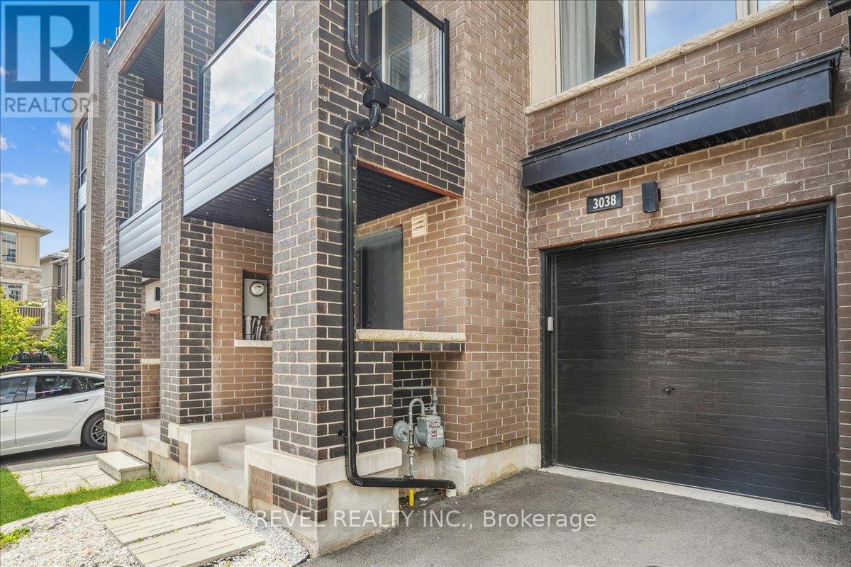 Property at 3038 BLACKTUSK COMMON image 2
