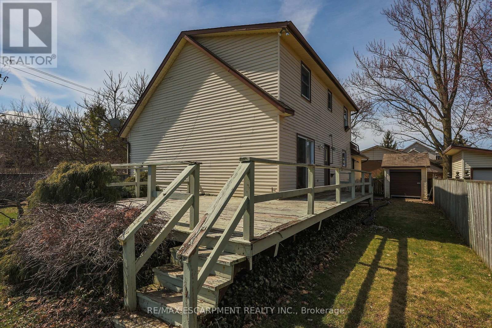 5001 Hillside Drive, Lincoln, Ontario  L3J 0L1 - Photo 32 - X12059898