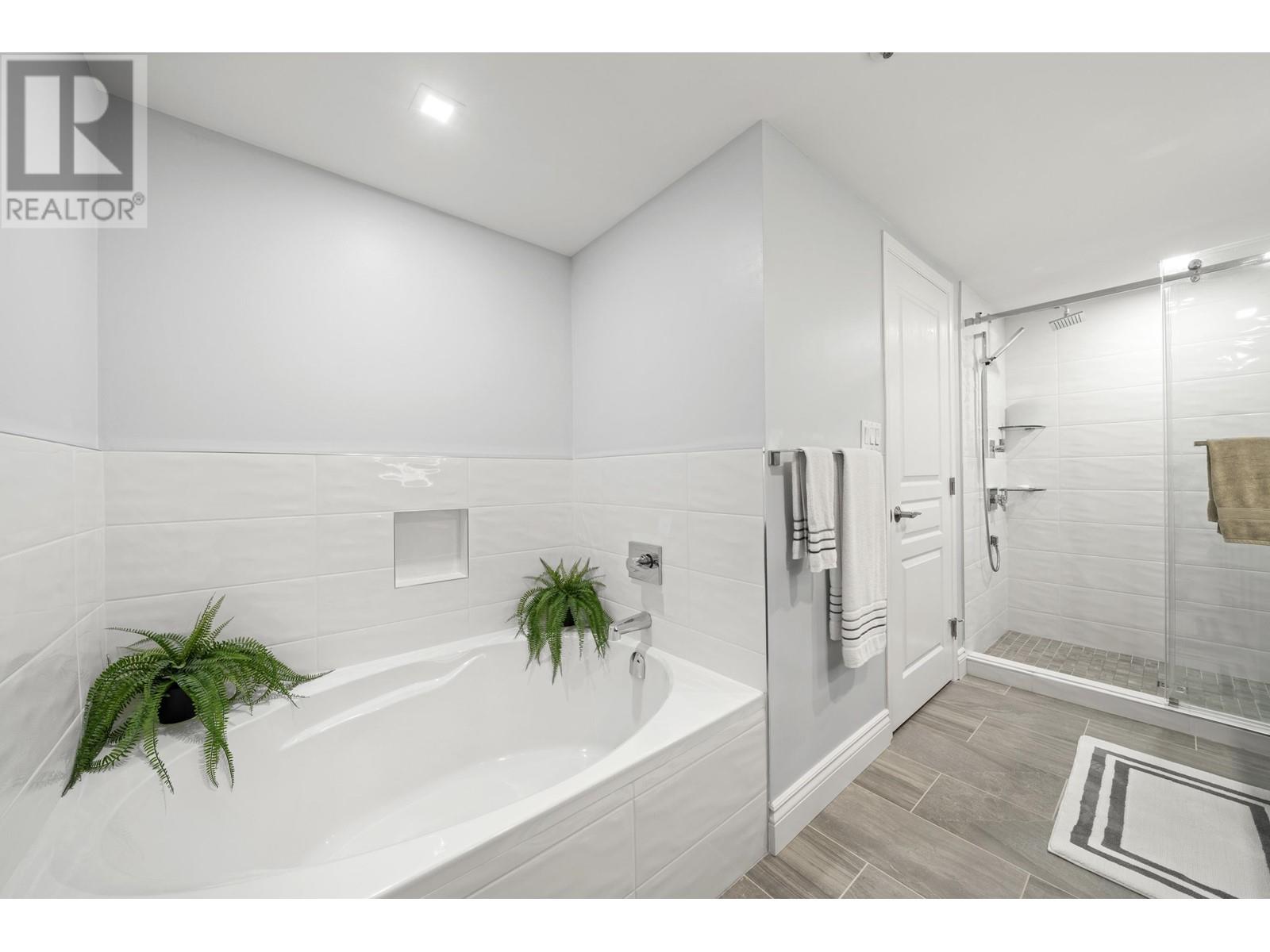 103 180 Ravine Drive, Port Moody, British Columbia  V3H 4Z3 - Photo 17 - R2985719