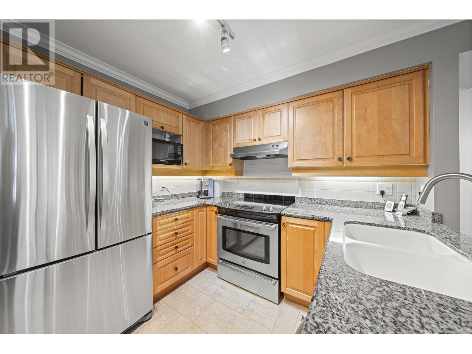 103 180 Ravine Drive, Port Moody, British Columbia  V3H 4Z3 - Photo 3 - R2985719