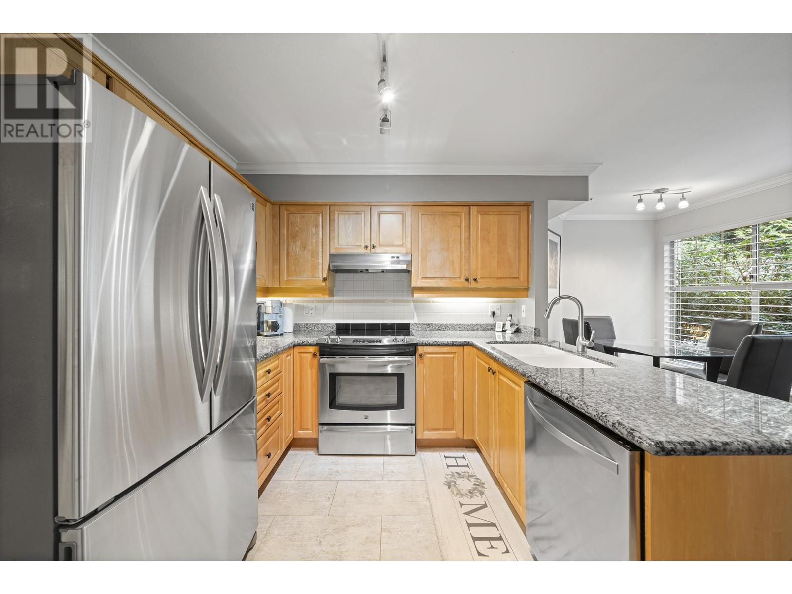 103 180 Ravine Drive, Port Moody, British Columbia  V3H 4Z3 - Photo 4 - R2985719
