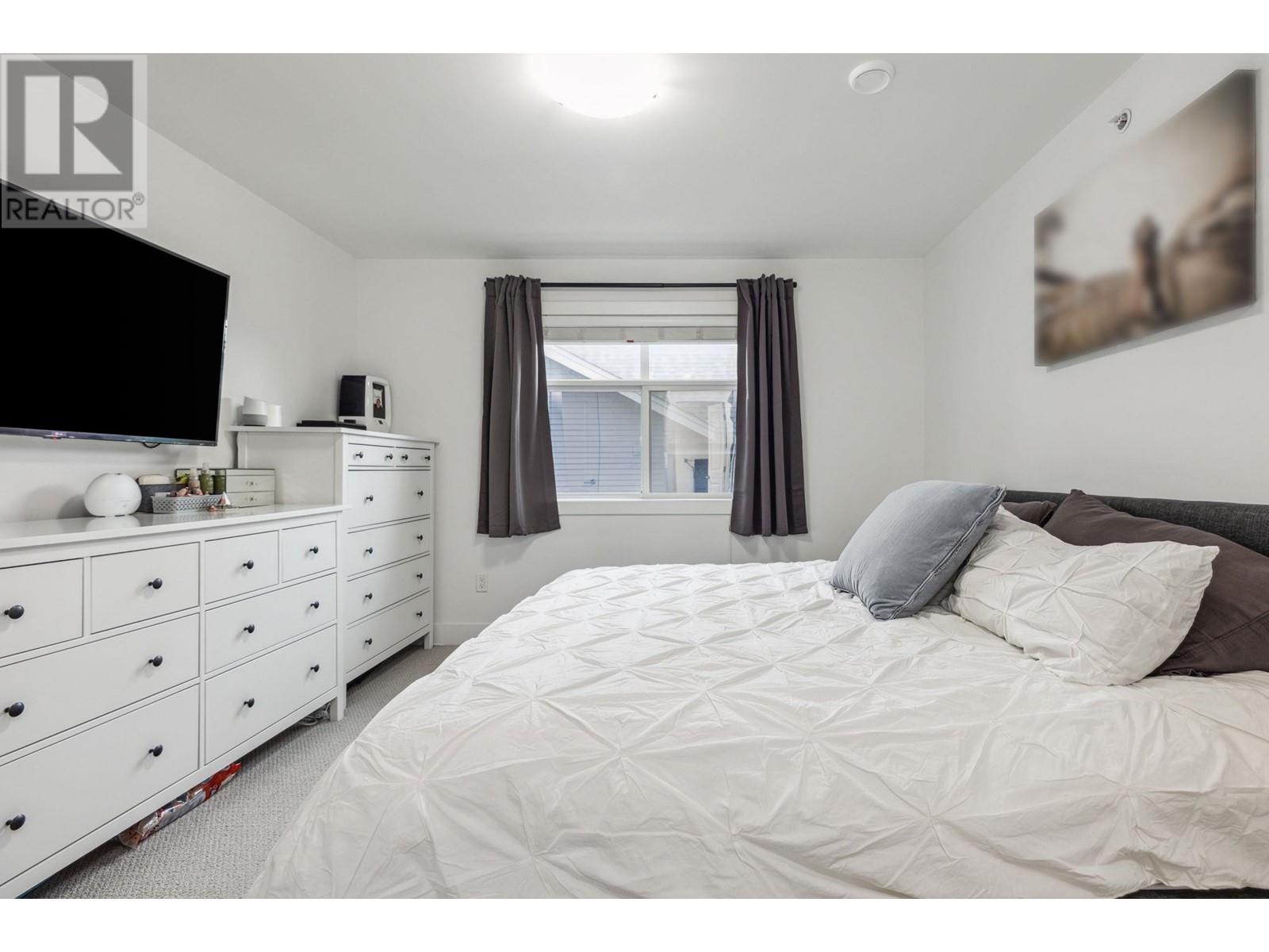 5831 Wales Street, Vancouver, British Columbia  V5R 0E6 - Photo 12 - R2985727