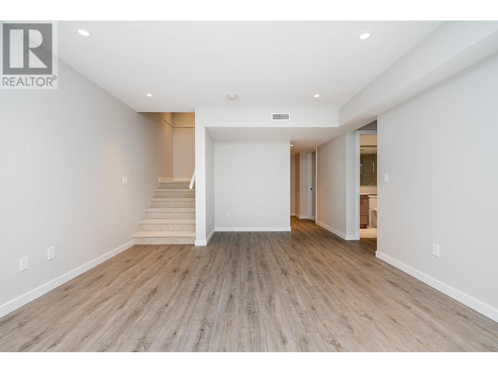 143 1330 Wellon Street, Coquitlam, British Columbia  V3E 0V2 - Photo 24 - R2985729