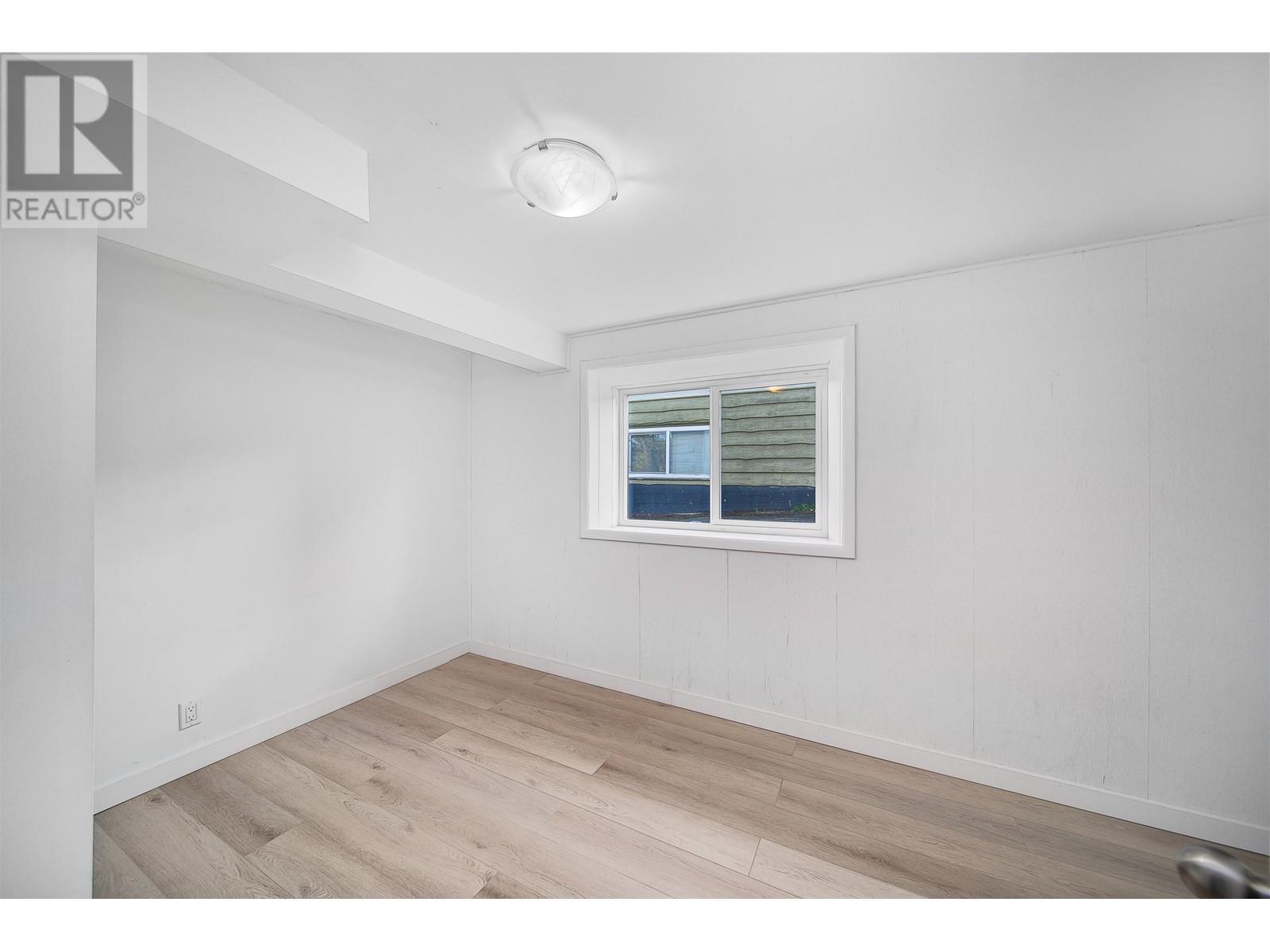 860 Whitchurch Street, North Vancouver, British Columbia  V7L 2A4 - Photo 18 - R2985737