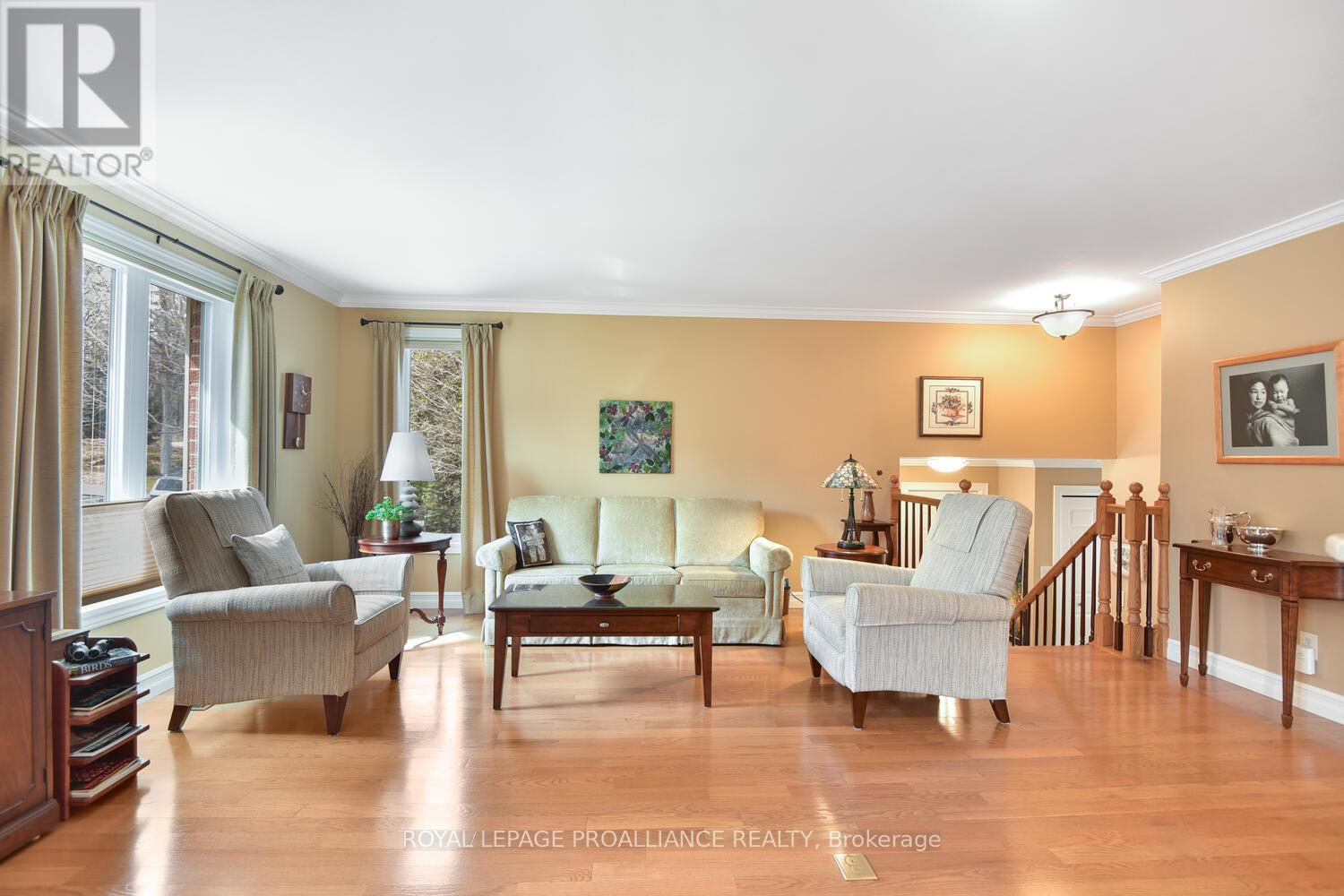 403 Yole Crescent, Elizabethtown-Kitley, Ontario  K6V 7C1 - Photo 10 - X12059962