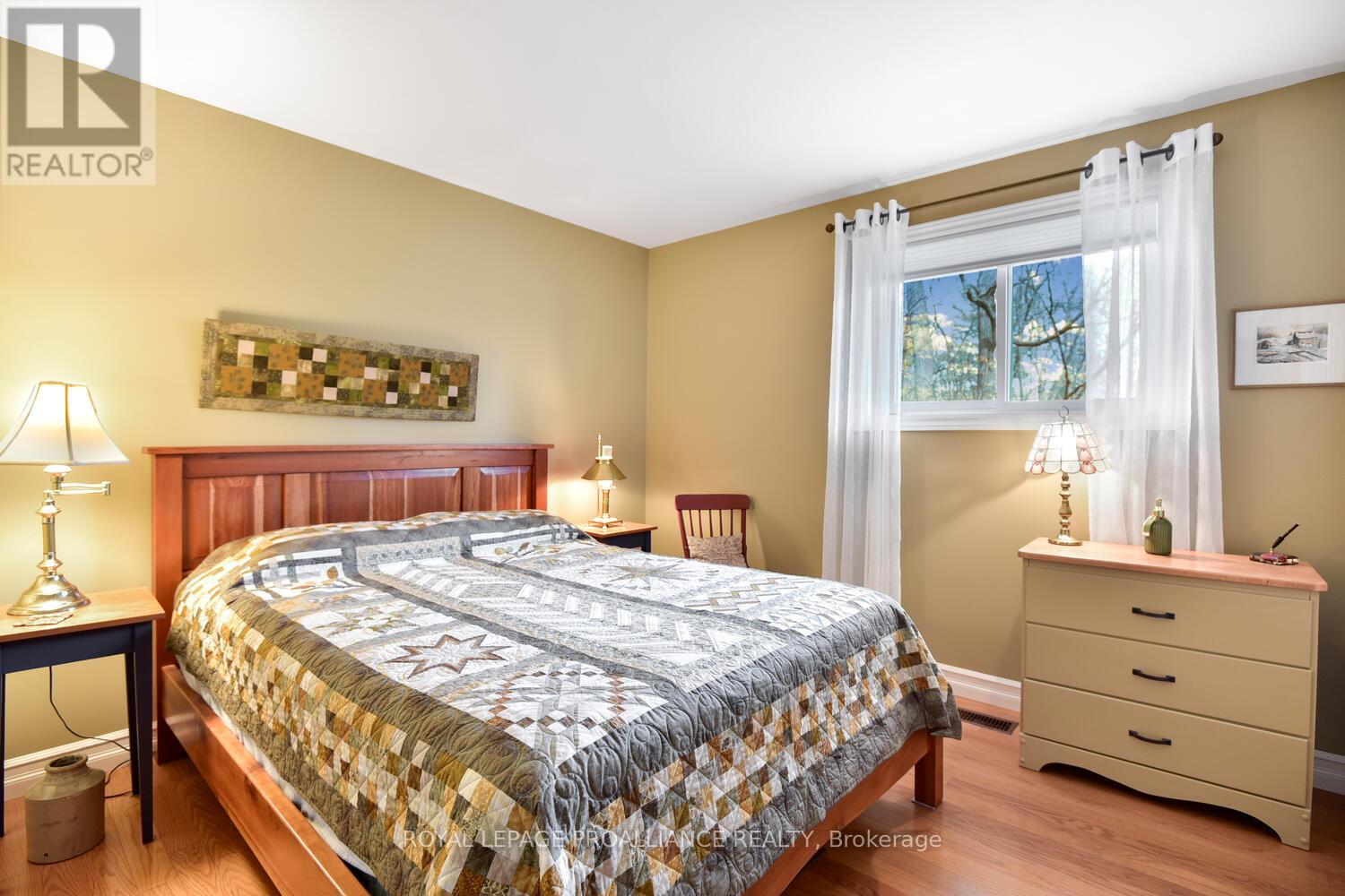 403 Yole Crescent, Elizabethtown-Kitley, Ontario  K6V 7C1 - Photo 18 - X12059962