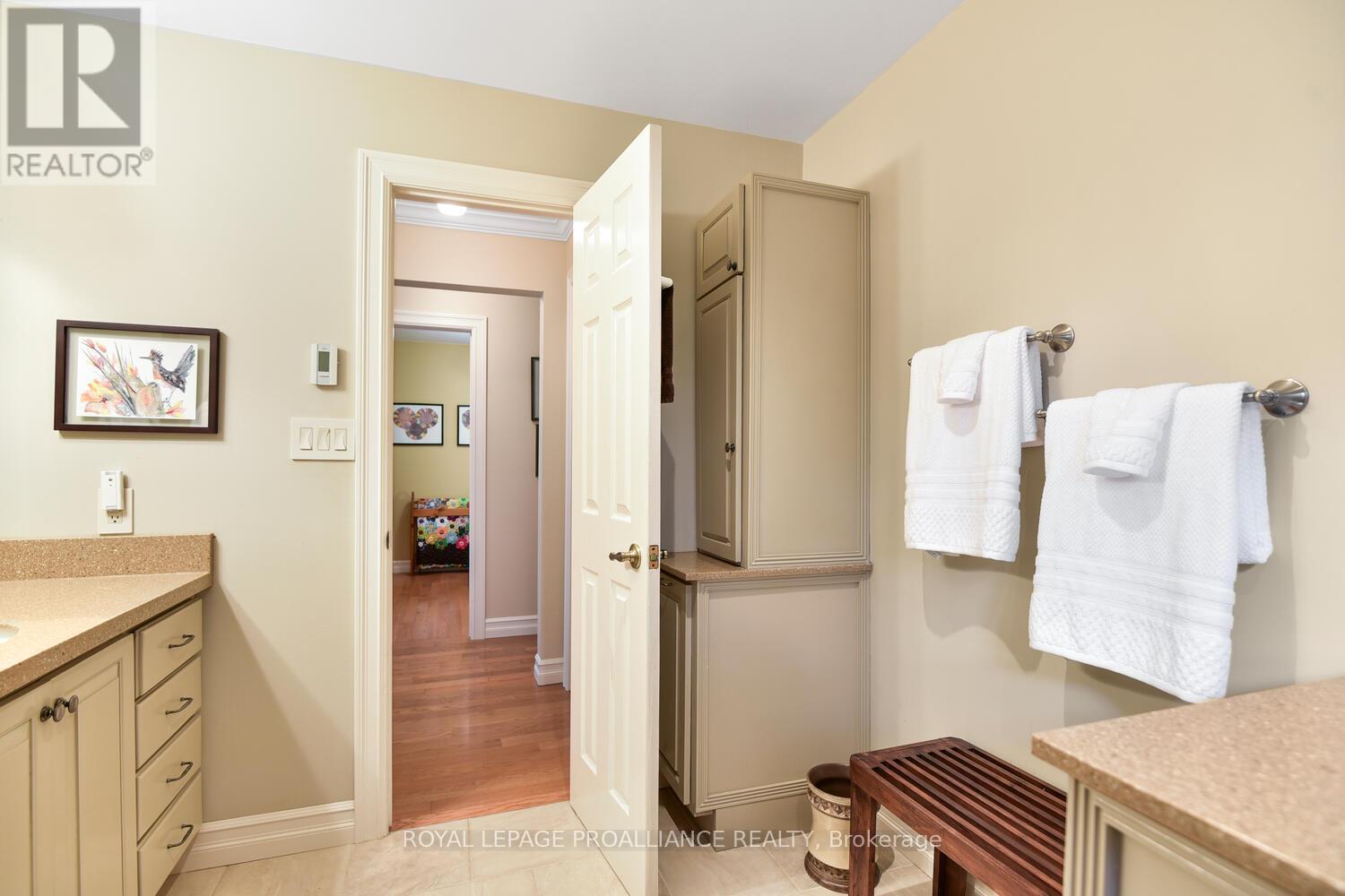 403 Yole Crescent, Elizabethtown-Kitley, Ontario  K6V 7C1 - Photo 21 - X12059962