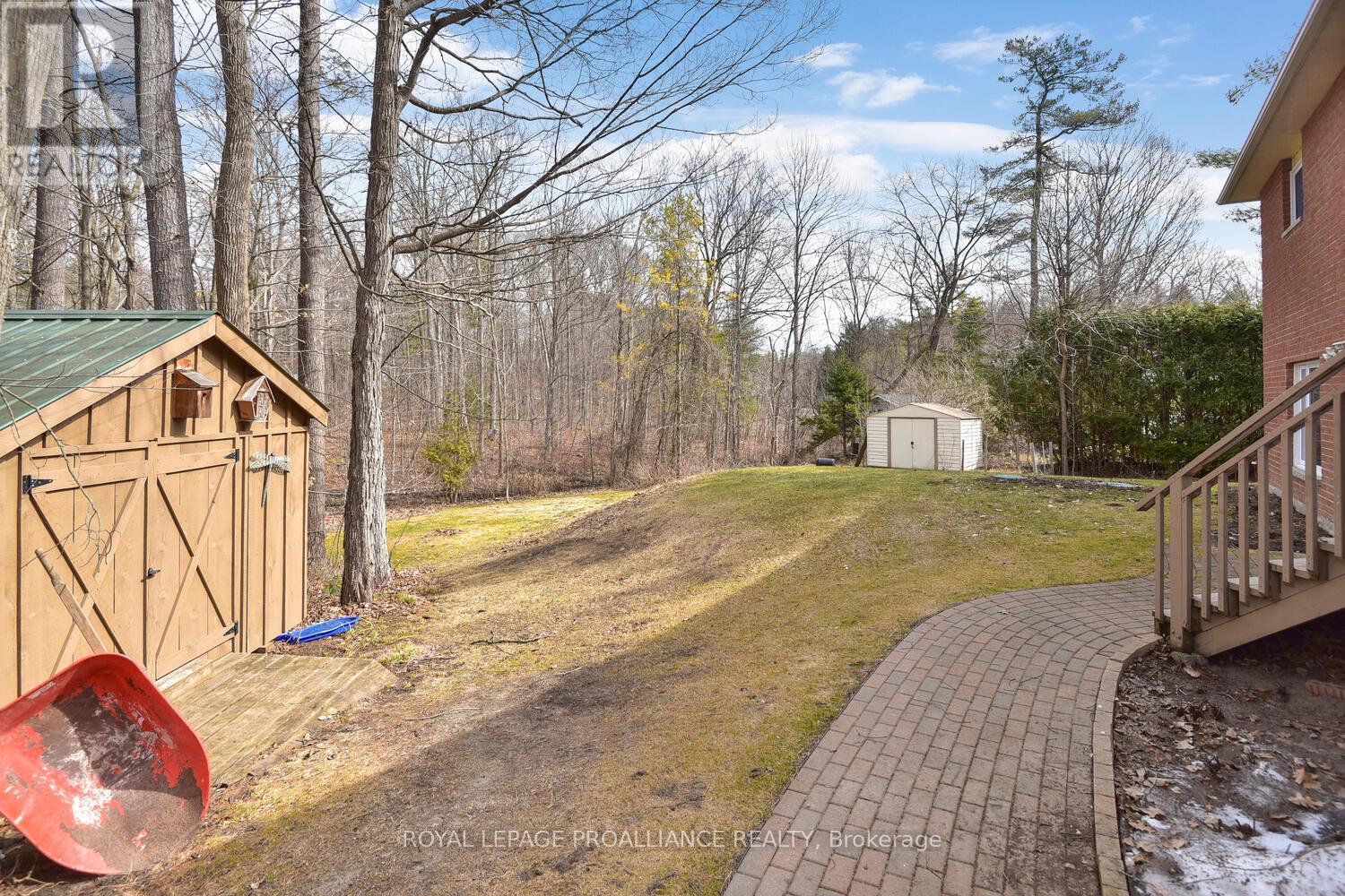 403 Yole Crescent, Elizabethtown-Kitley, Ontario  K6V 7C1 - Photo 37 - X12059962