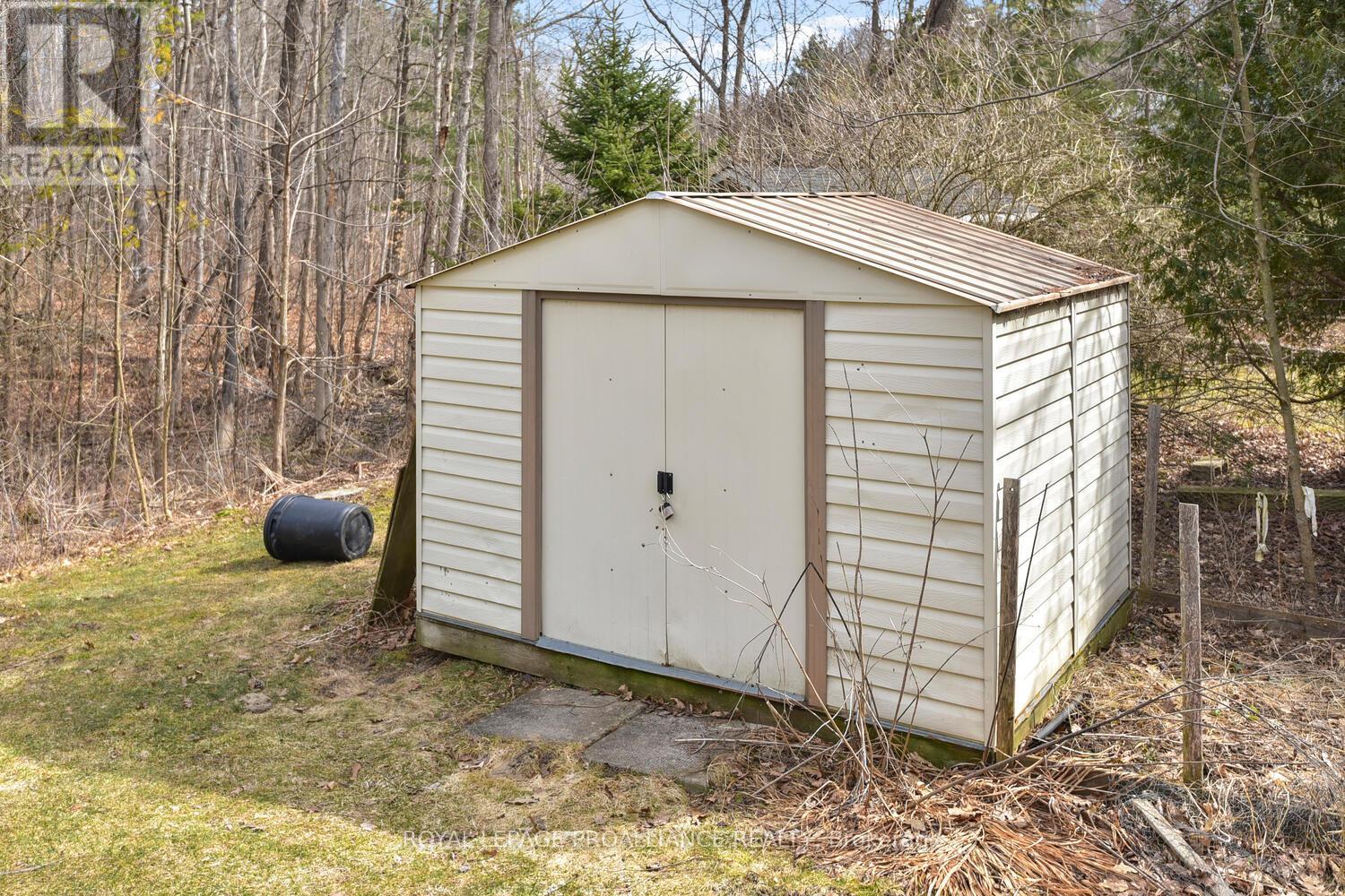 403 Yole Crescent, Elizabethtown-Kitley, Ontario  K6V 7C1 - Photo 39 - X12059962
