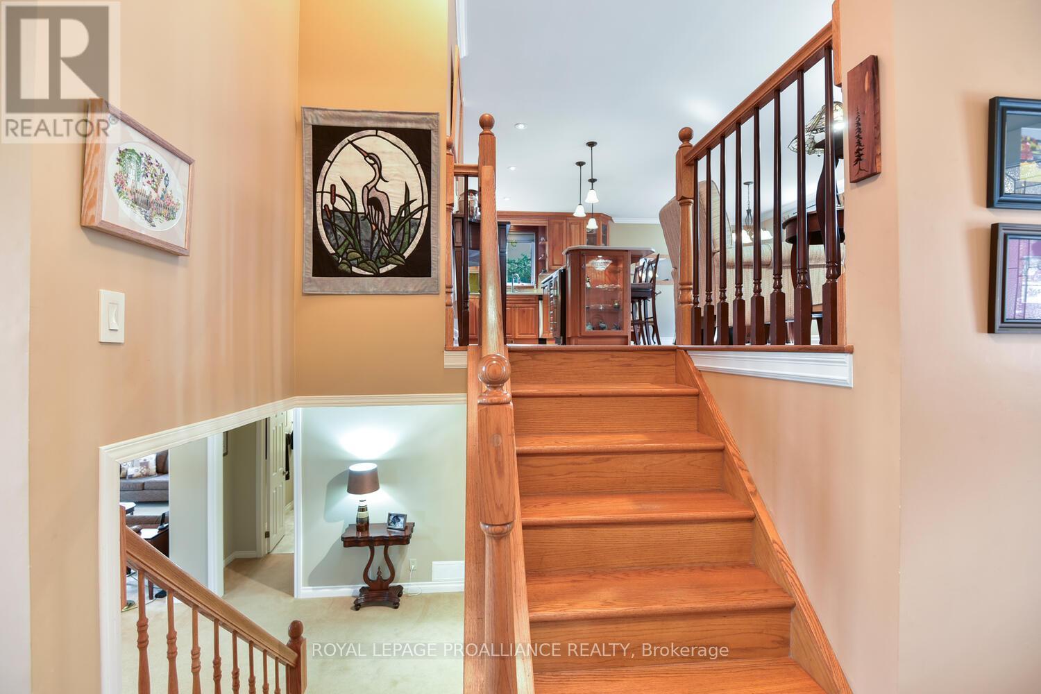 403 Yole Crescent, Elizabethtown-Kitley, Ontario  K6V 7C1 - Photo 7 - X12059962