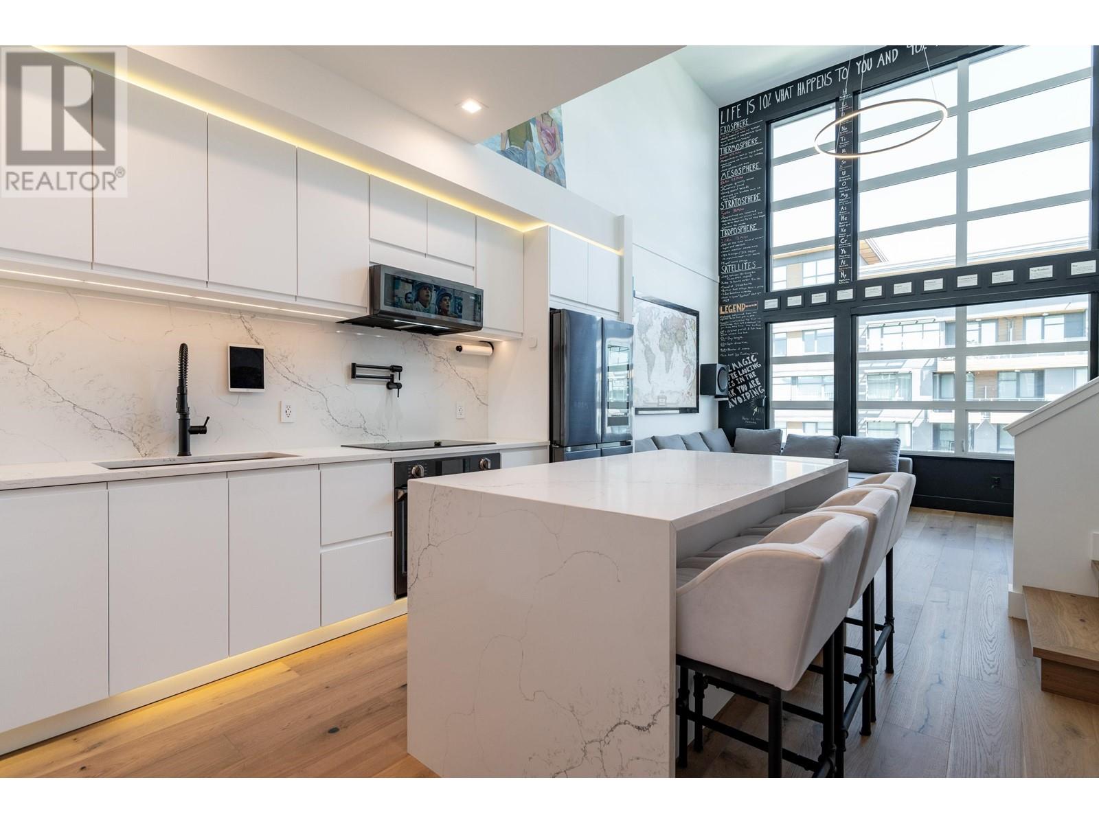 514 9168 SLOPES MEWS, burnaby, British Columbia