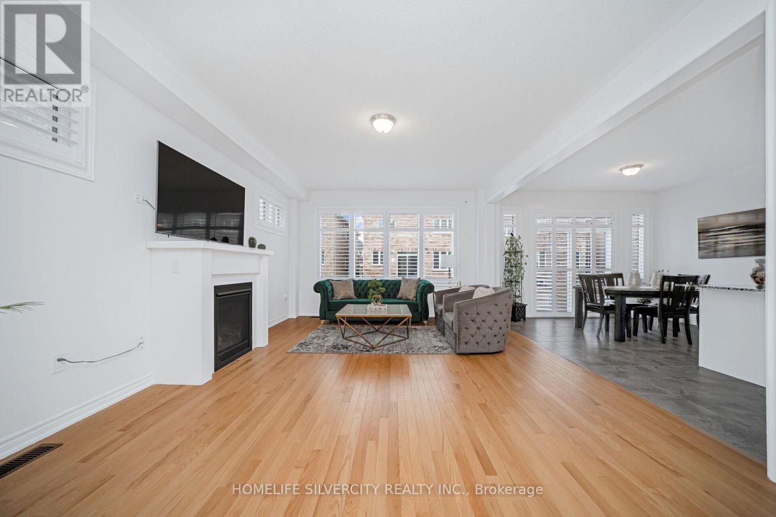 65 Royal Fern Crescent, Caledon, Ontario  L7C 4H1 - Photo 6 - W12051651