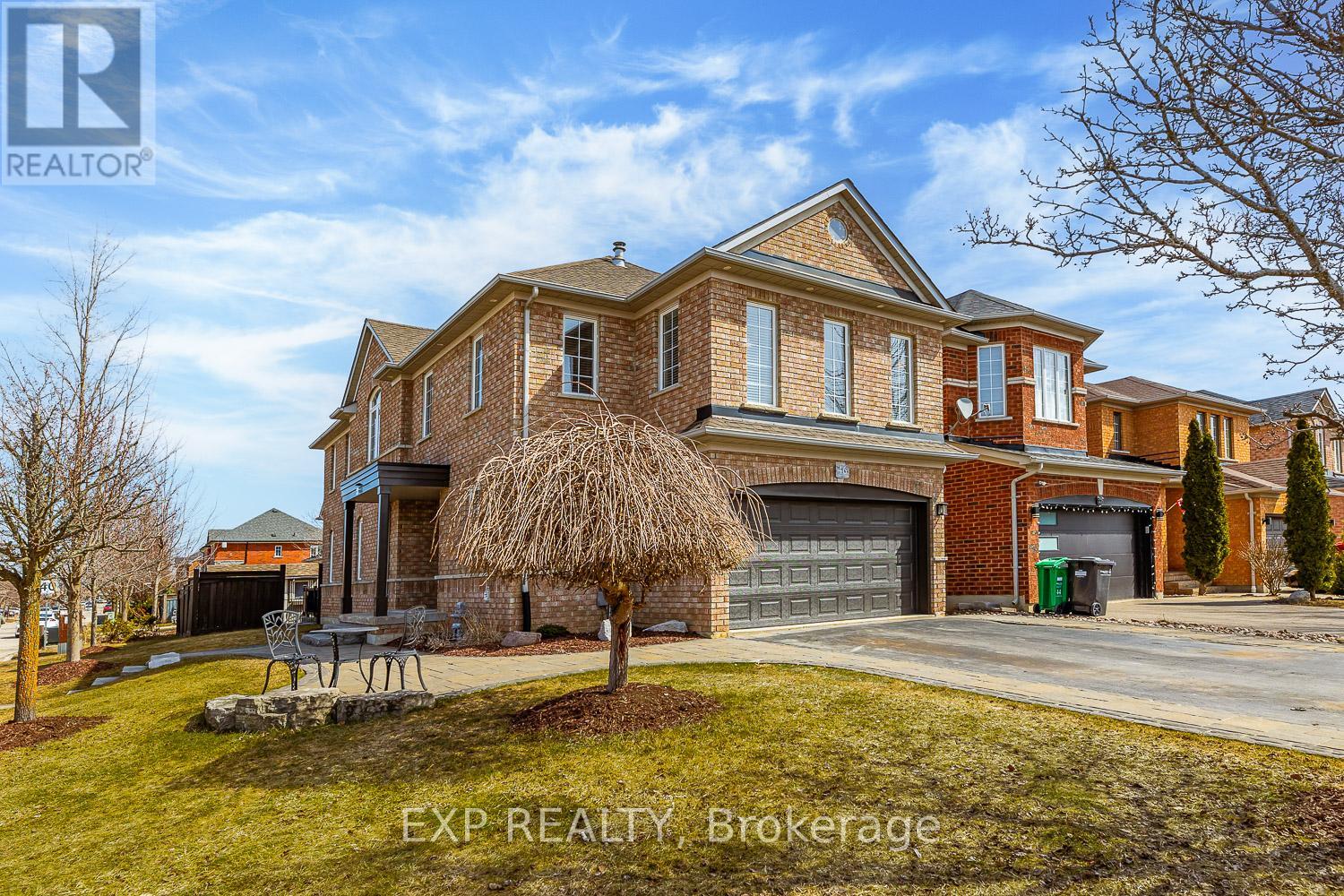 Property at 46 EMILY CARR CRESCENT image 2