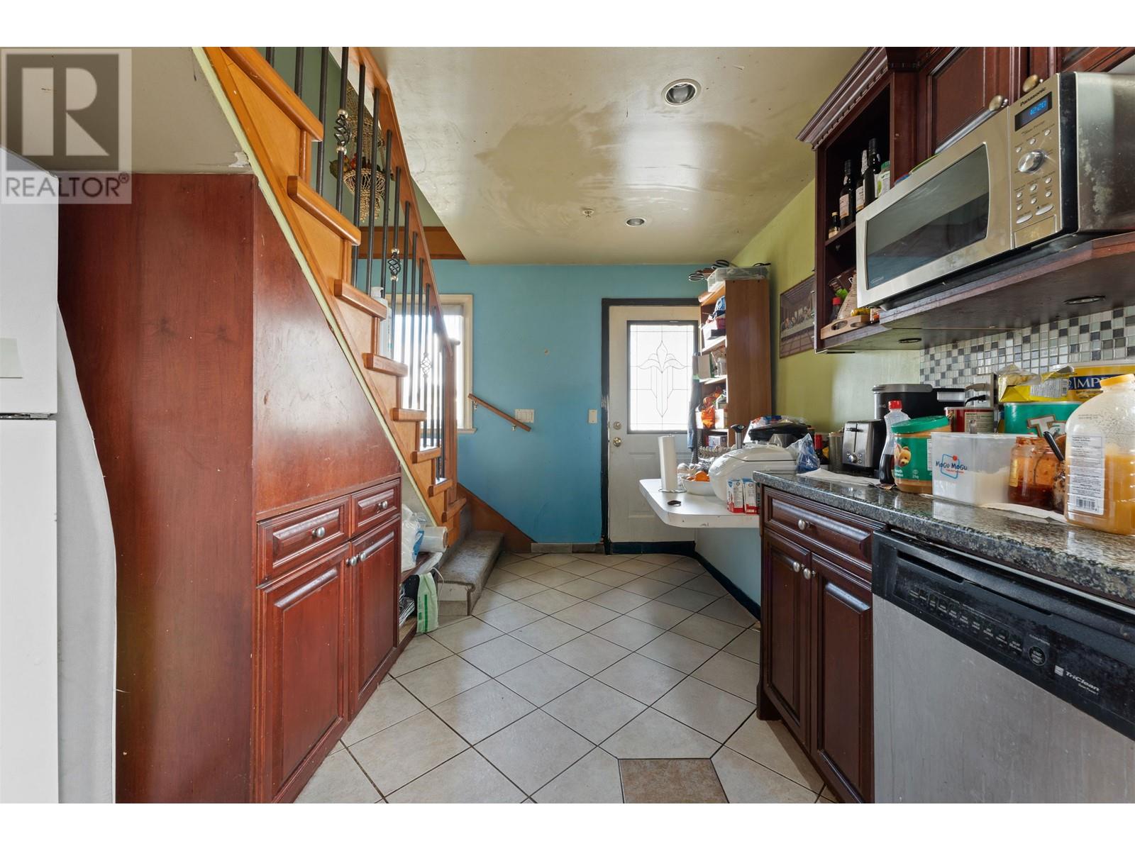 743 Durward Avenue, Vancouver, British Columbia  V5V 2Y9 - Photo 11 - R2983140