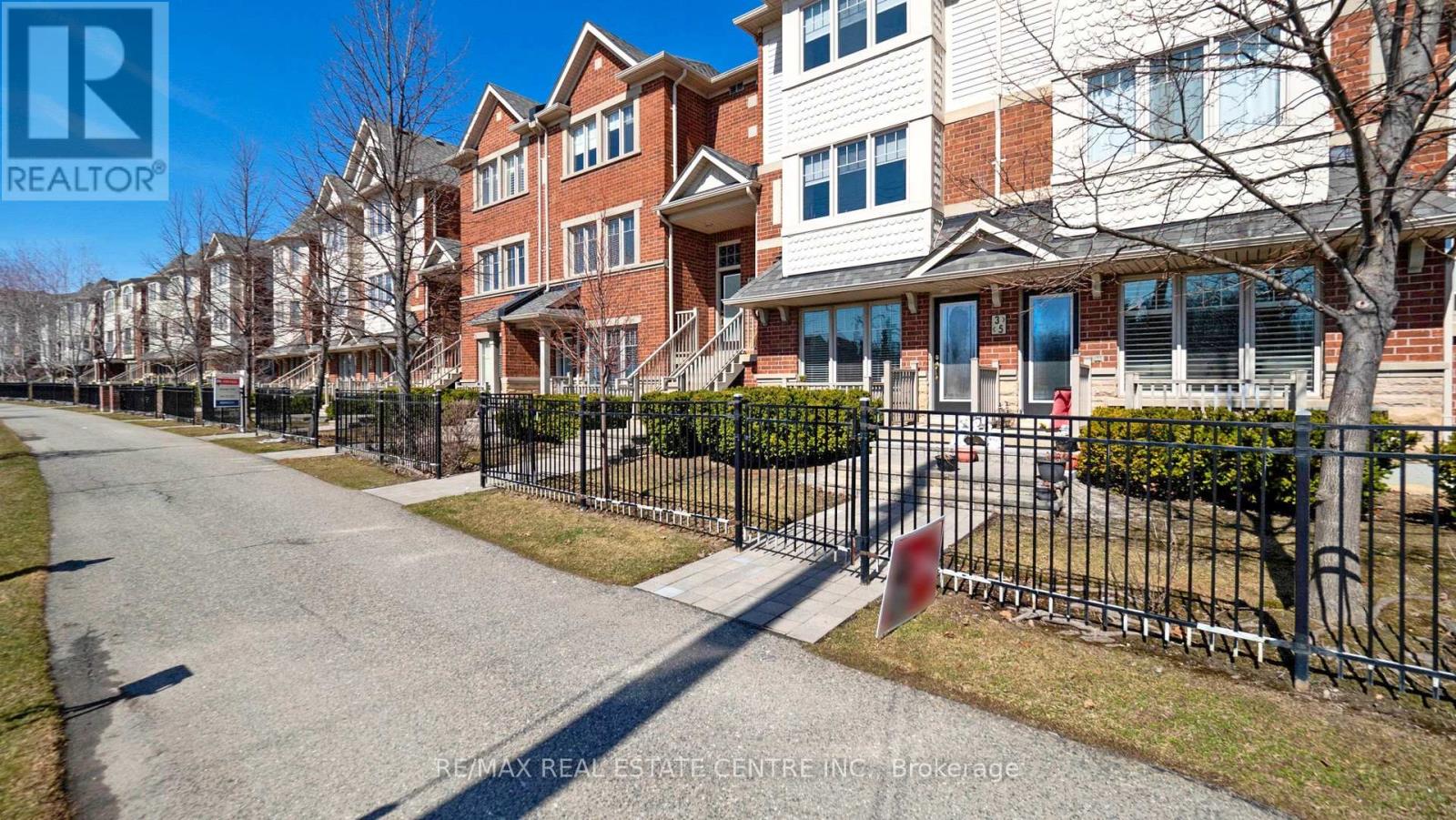 5 - 3335 Thomas Street, Mississauga, Ontario  L5M 0P7 - Photo 3 - W12059965