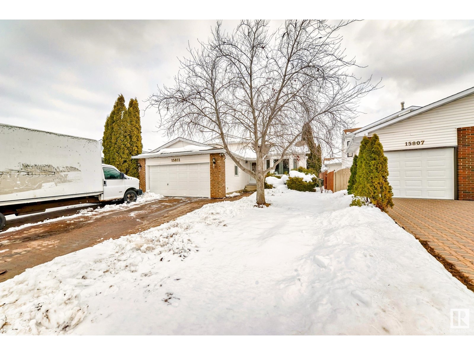 Property at 15811 79 ST NW image 2