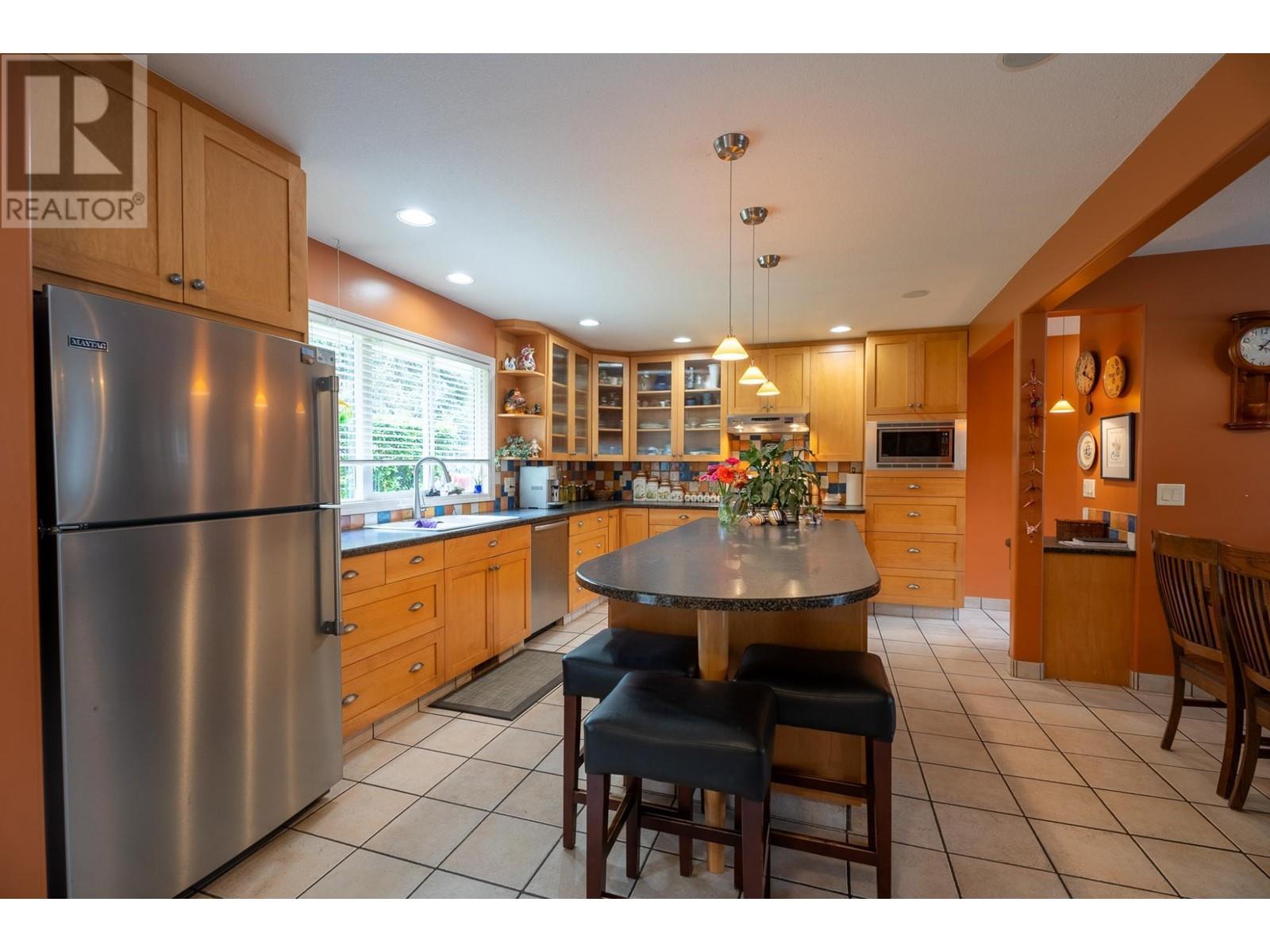 2131 Westsyde Road, Kamloops, British Columbia  V2H 1T7 - Photo 12 - 10341745