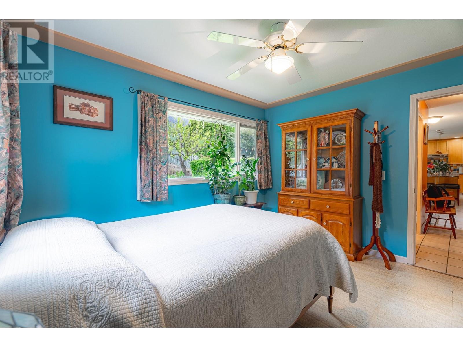 2131 Westsyde Road, Kamloops, British Columbia  V2H 1T7 - Photo 6 - 10341745