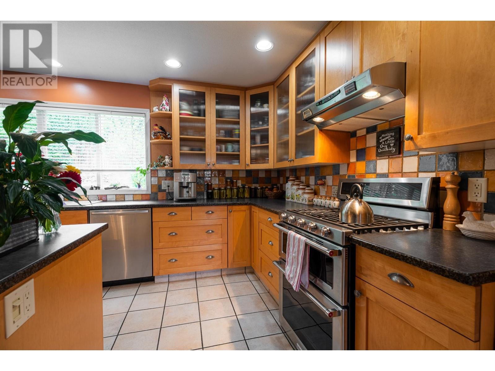 2131 Westsyde Road, Kamloops, British Columbia  V2H 1T7 - Photo 11 - 10341745