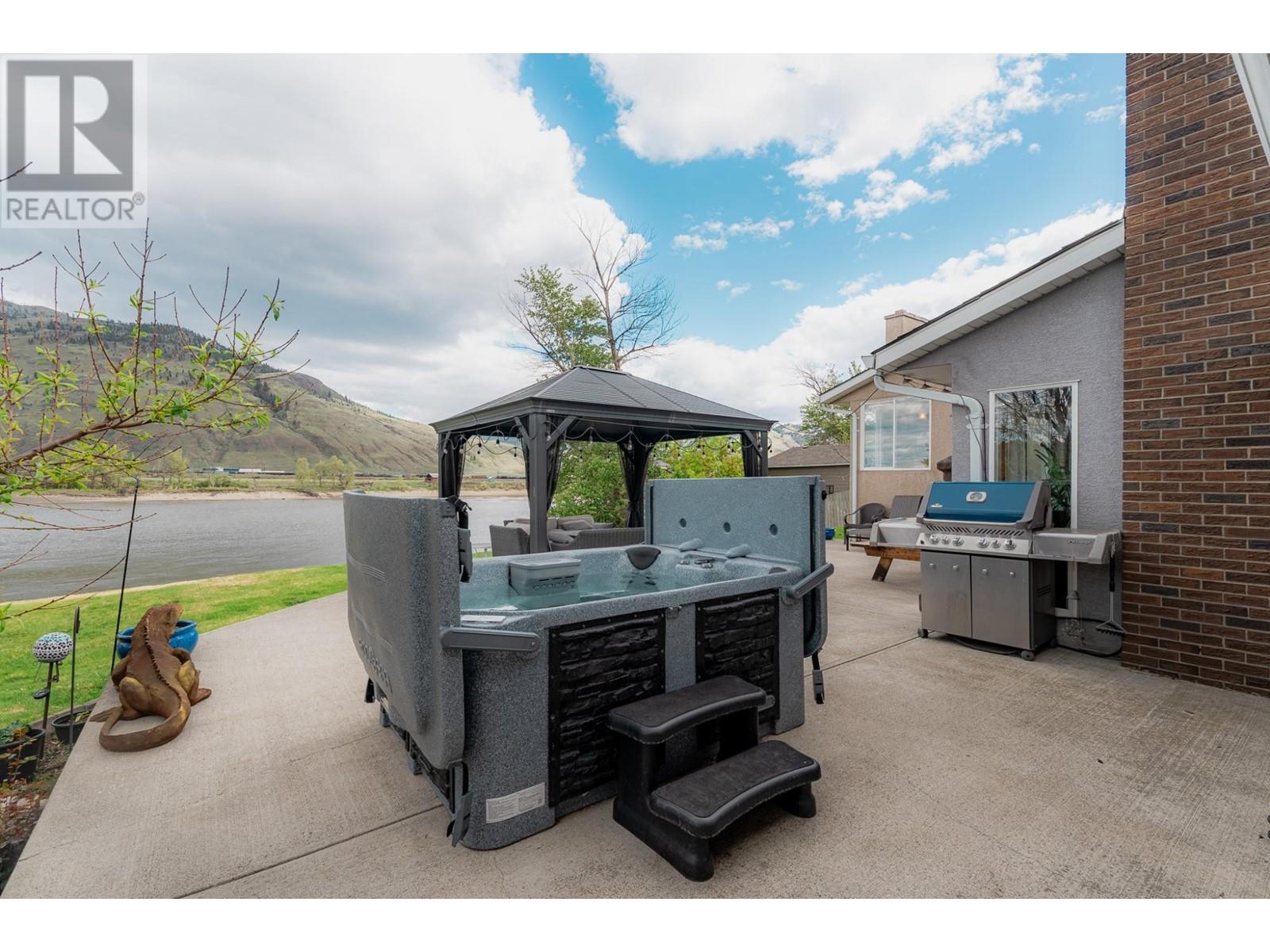 2131 Westsyde Road, Kamloops, British Columbia  V2H 1T7 - Photo 33 - 10341745