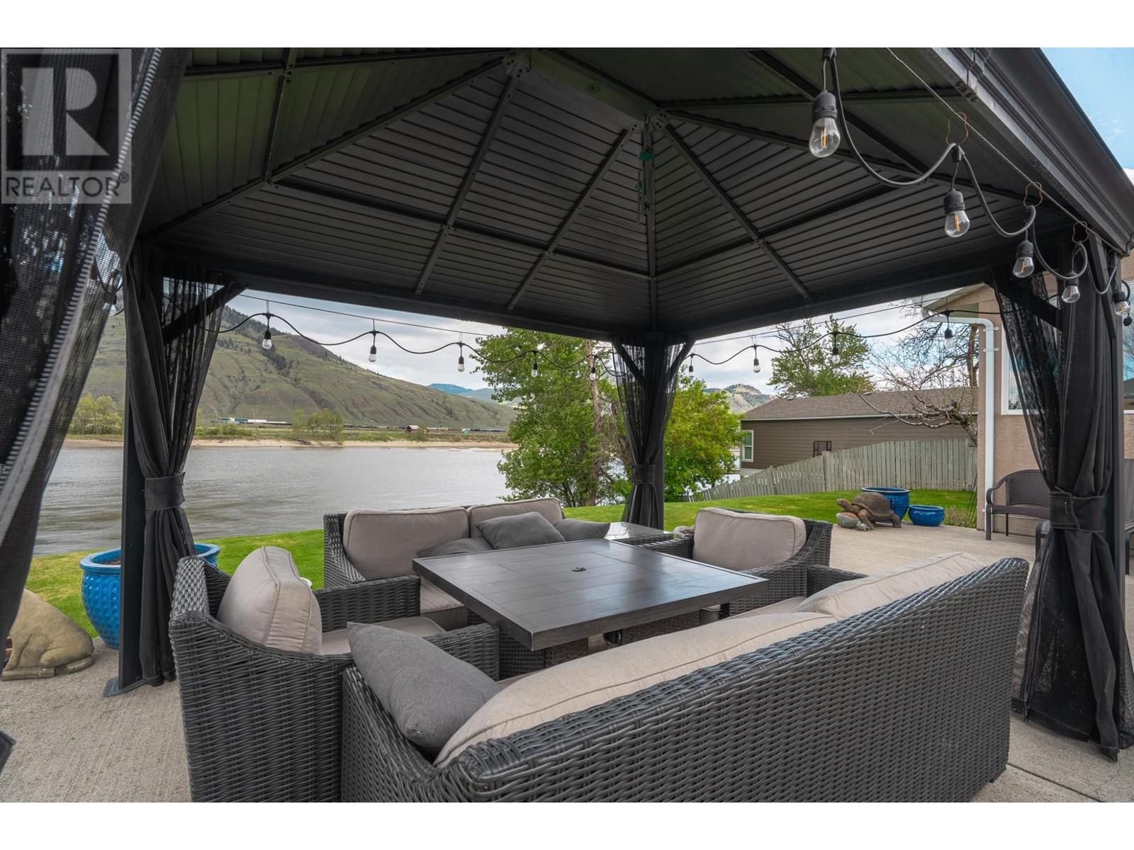 2131 Westsyde Road, Kamloops, British Columbia  V2H 1T7 - Photo 36 - 10341745