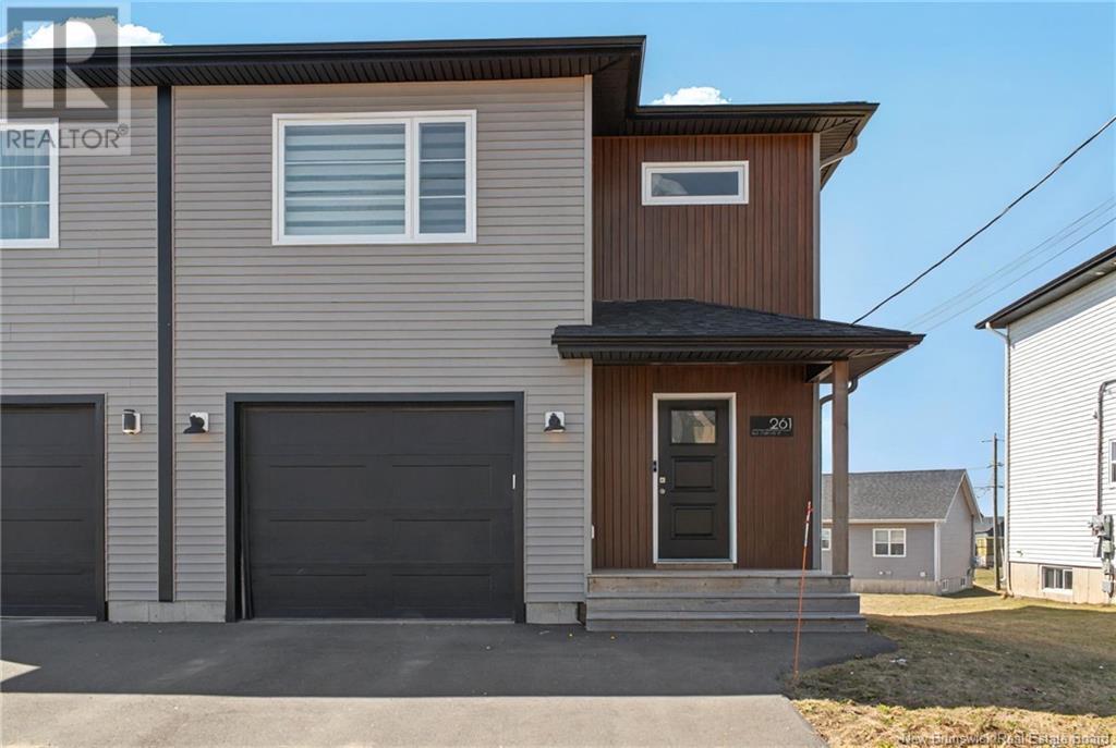 Property at 261 Lorette Street image 2