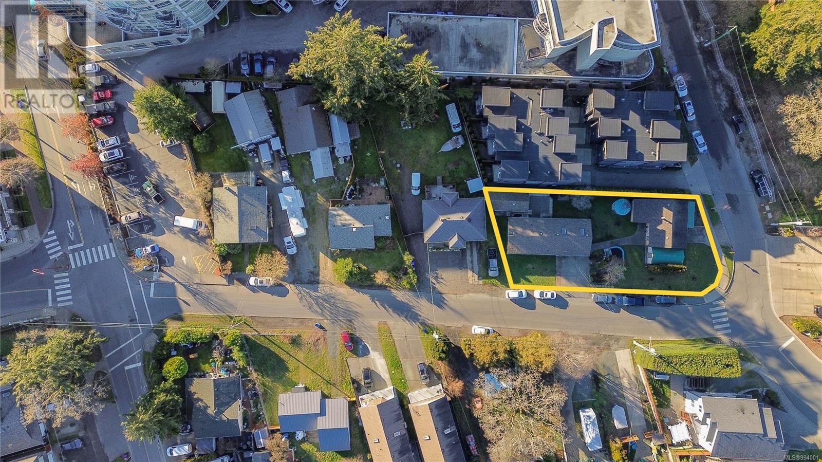 Property at 2720 Winster Rd image 5