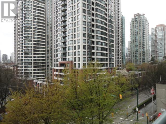 402 888 Hamilton Street, Vancouver, British Columbia  V6B 5W4 - Photo 3 - R2982102