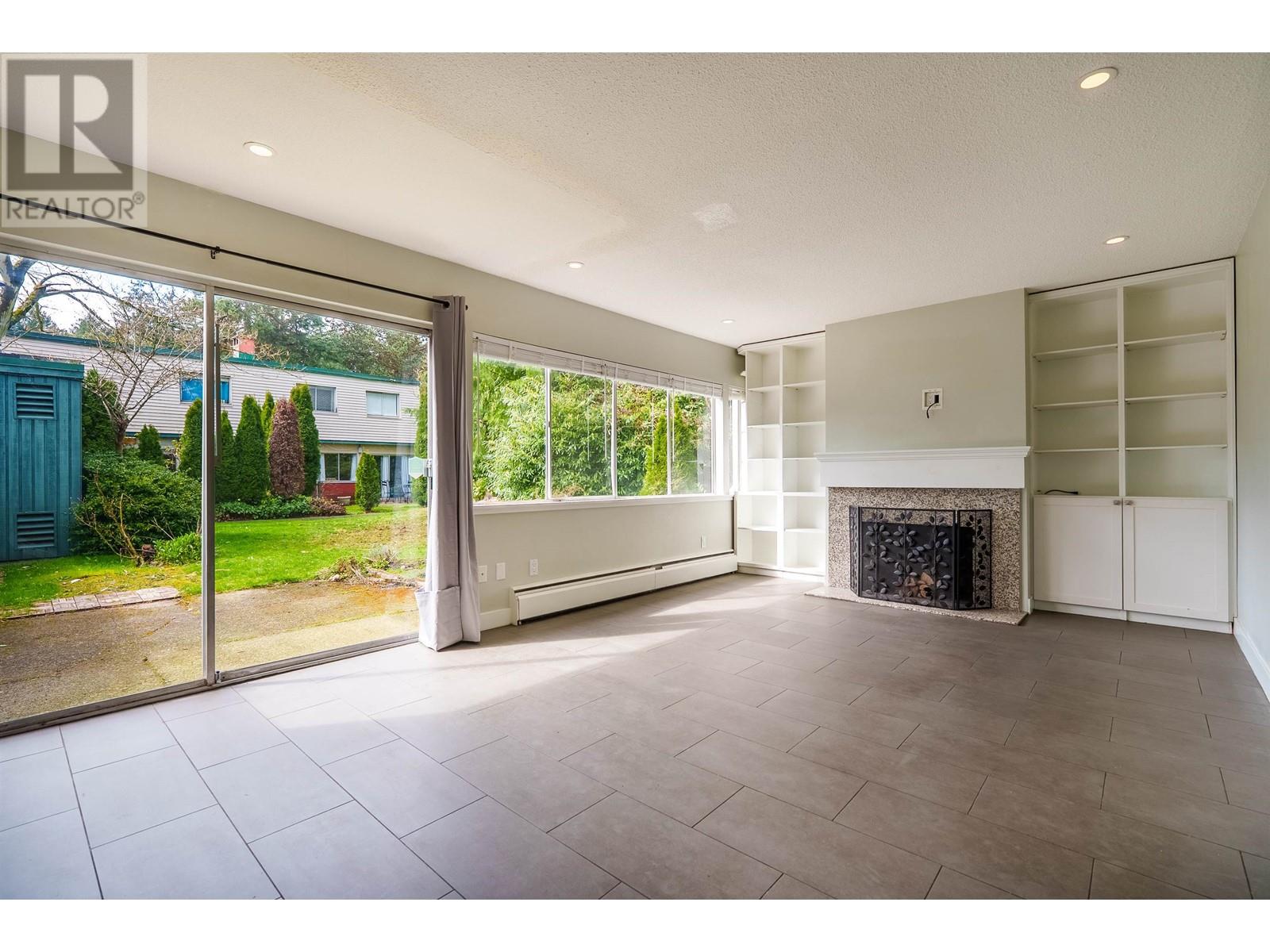 2645 Westview Drive, North Vancouver, British Columbia  V7N 3X1 - Photo 5 - R2983947