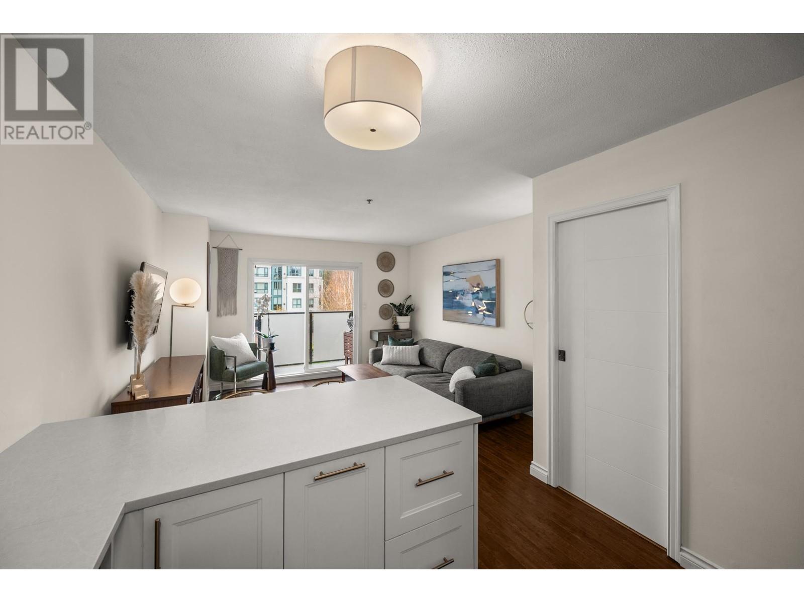 204 1205 W 14th Avenue, Vancouver, British Columbia  V6H 1P7 - Photo 8 - R2985306