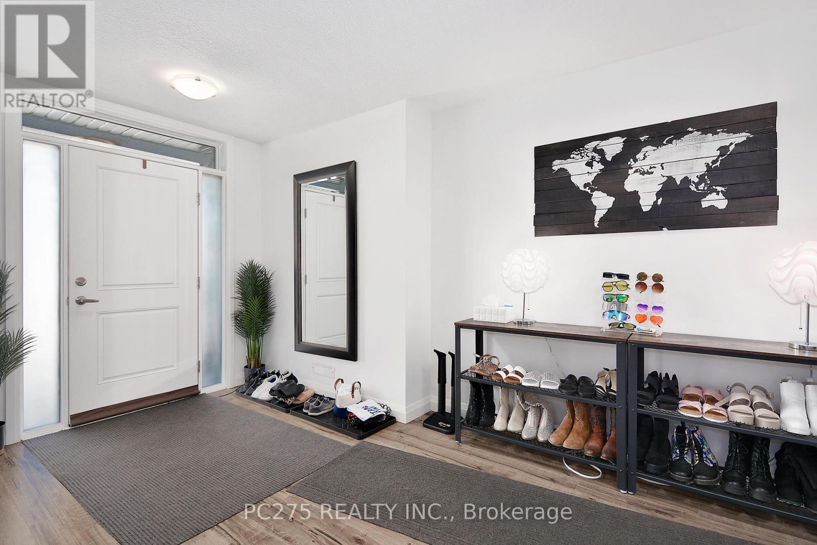 Property at 17 - 3046 SPRINGMEADOW ROAD image 4