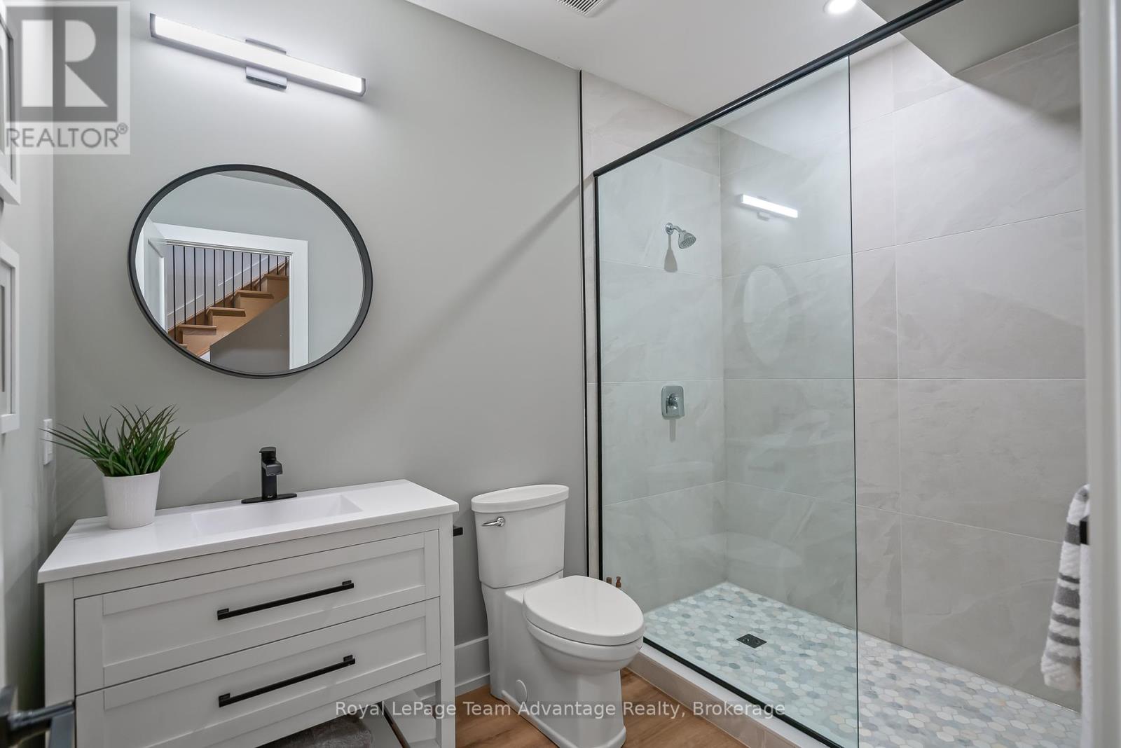 5 - 25 Sorensen Court, Niagara-On-The-Lake, Ontario  L0S 1T0 - Photo 28 - X12060036