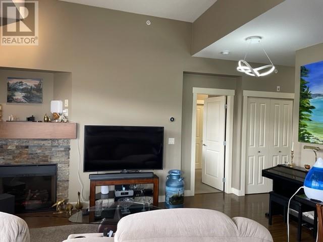 Property at 3521 Carrington Road Unit# 304 image 5