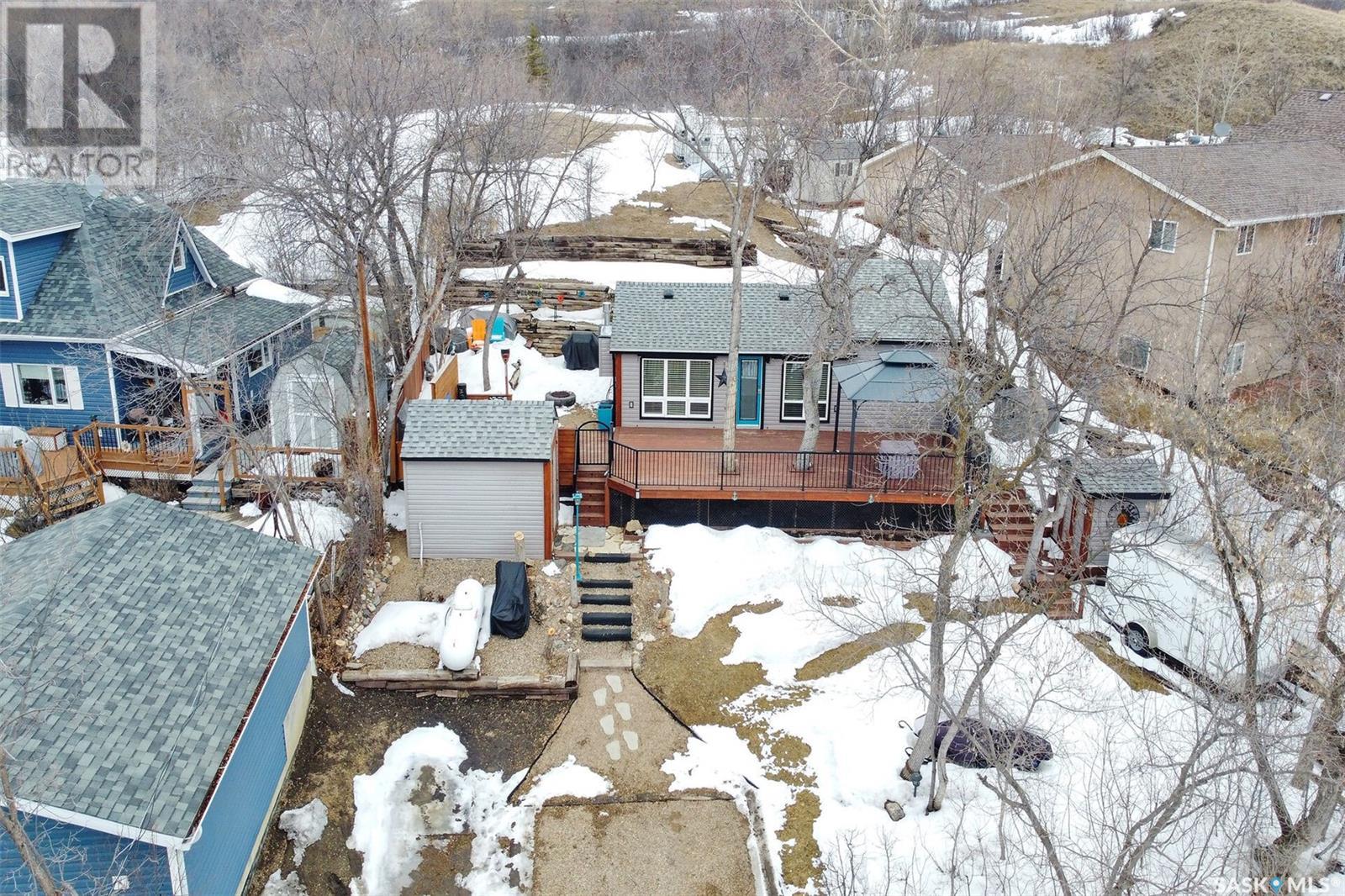 Property at 144 Lakeshore DRIVE image 5