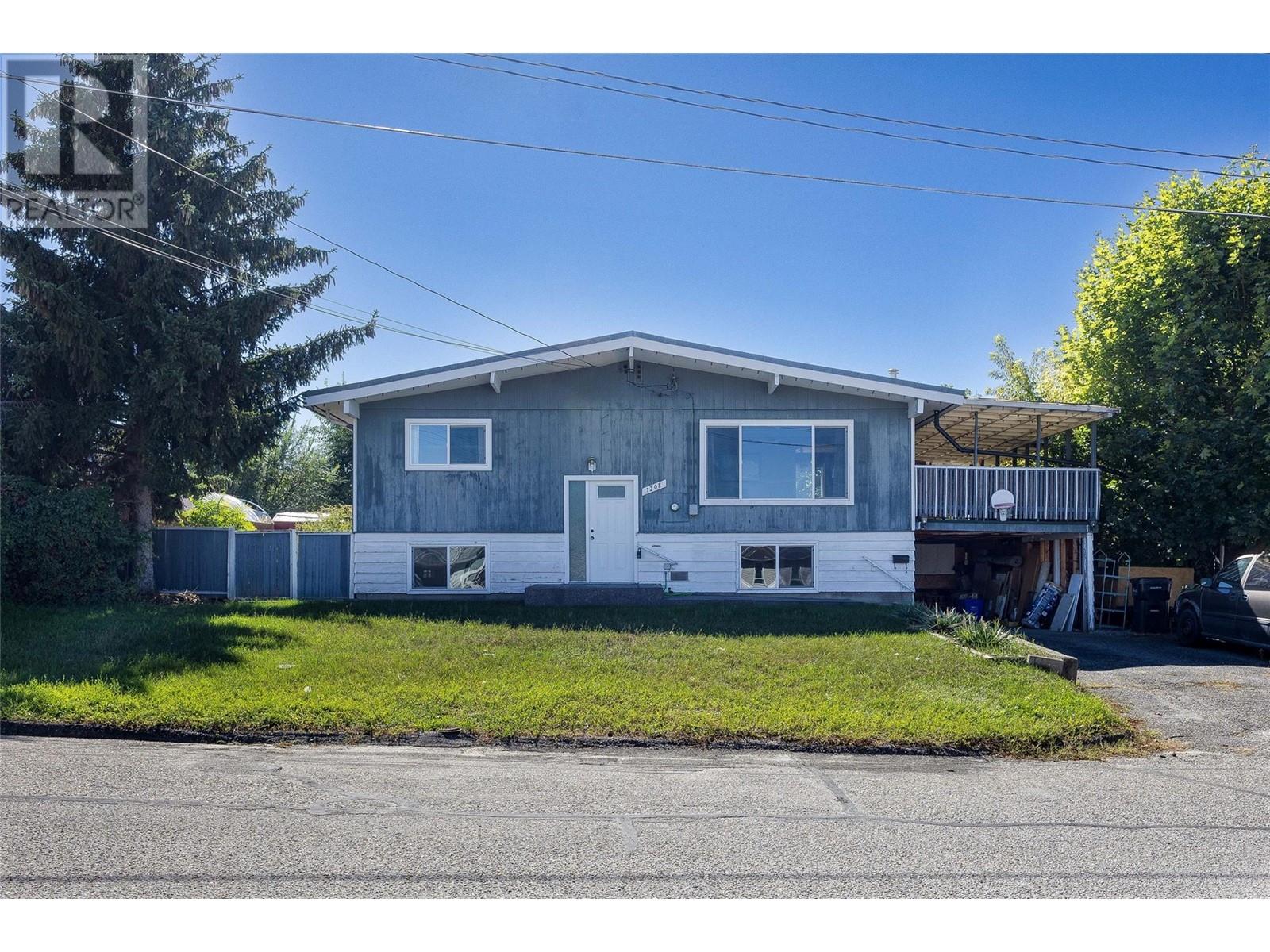 Property at 1208 38 Avenue image 1