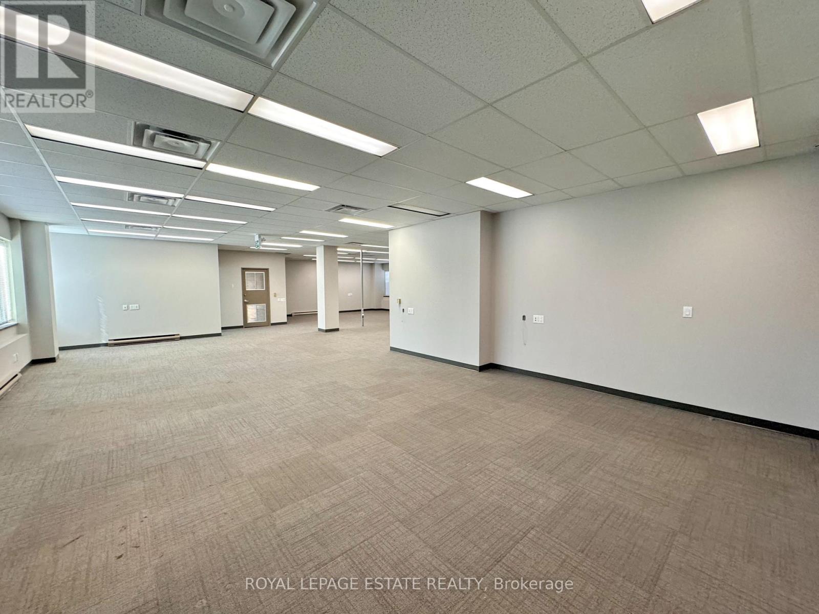 203 - 124 MERTON STREET, Toronto, Ontario