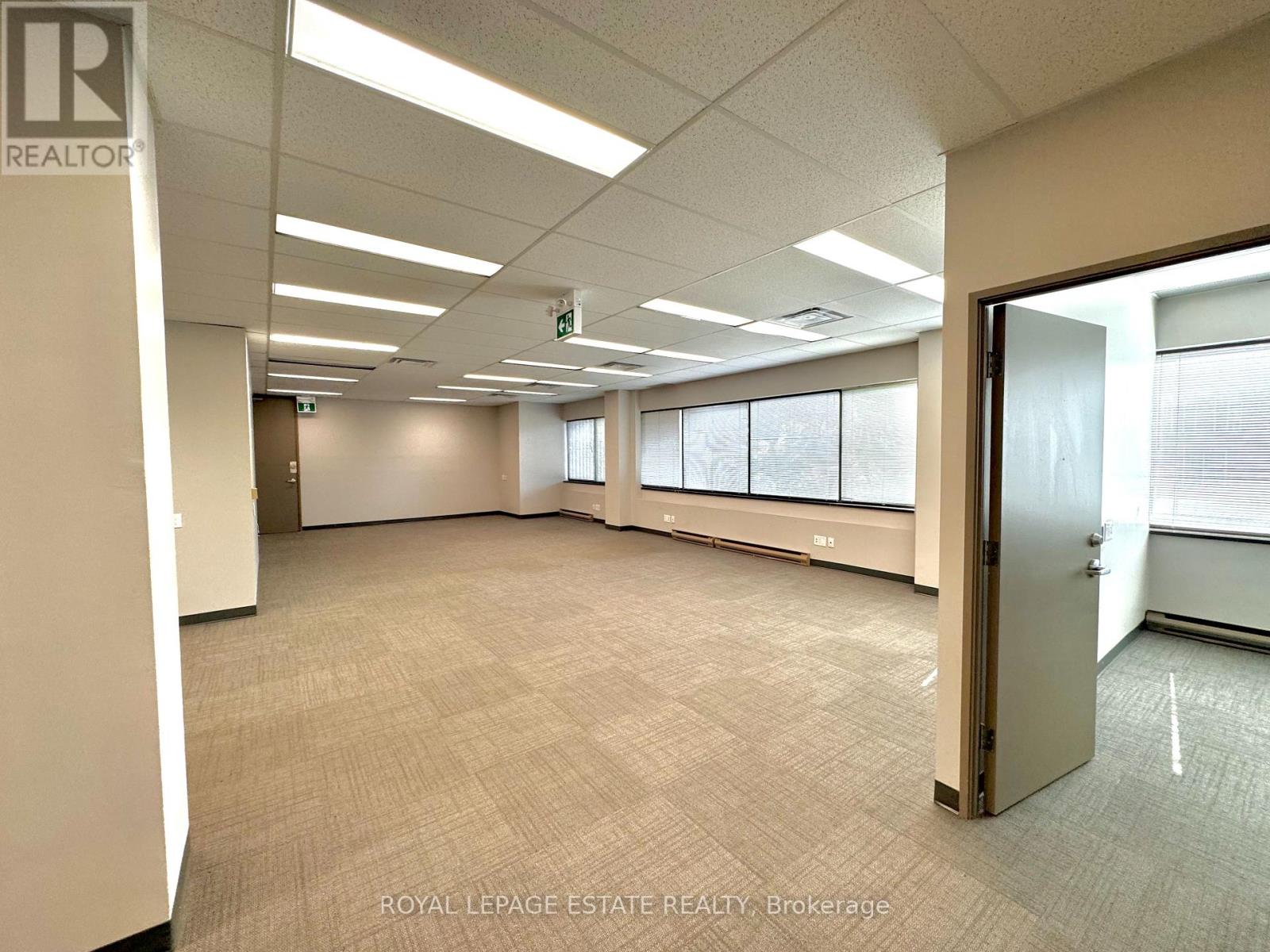 203 - 124 Merton Street, Toronto, Ontario  M4S 2Z2 - Photo 2 - C12060109