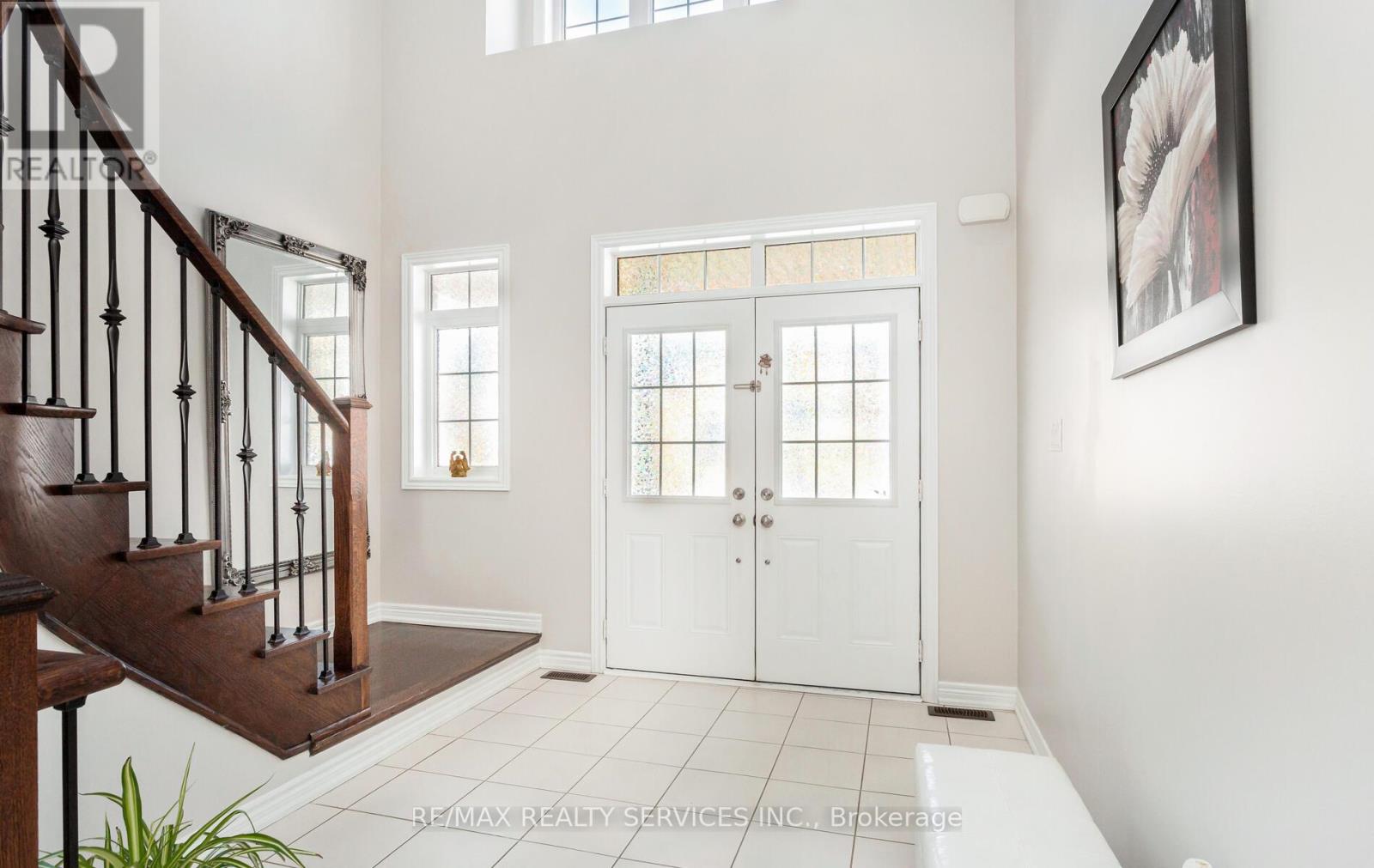 Property at 153 ALGOMA DRIVE image 4